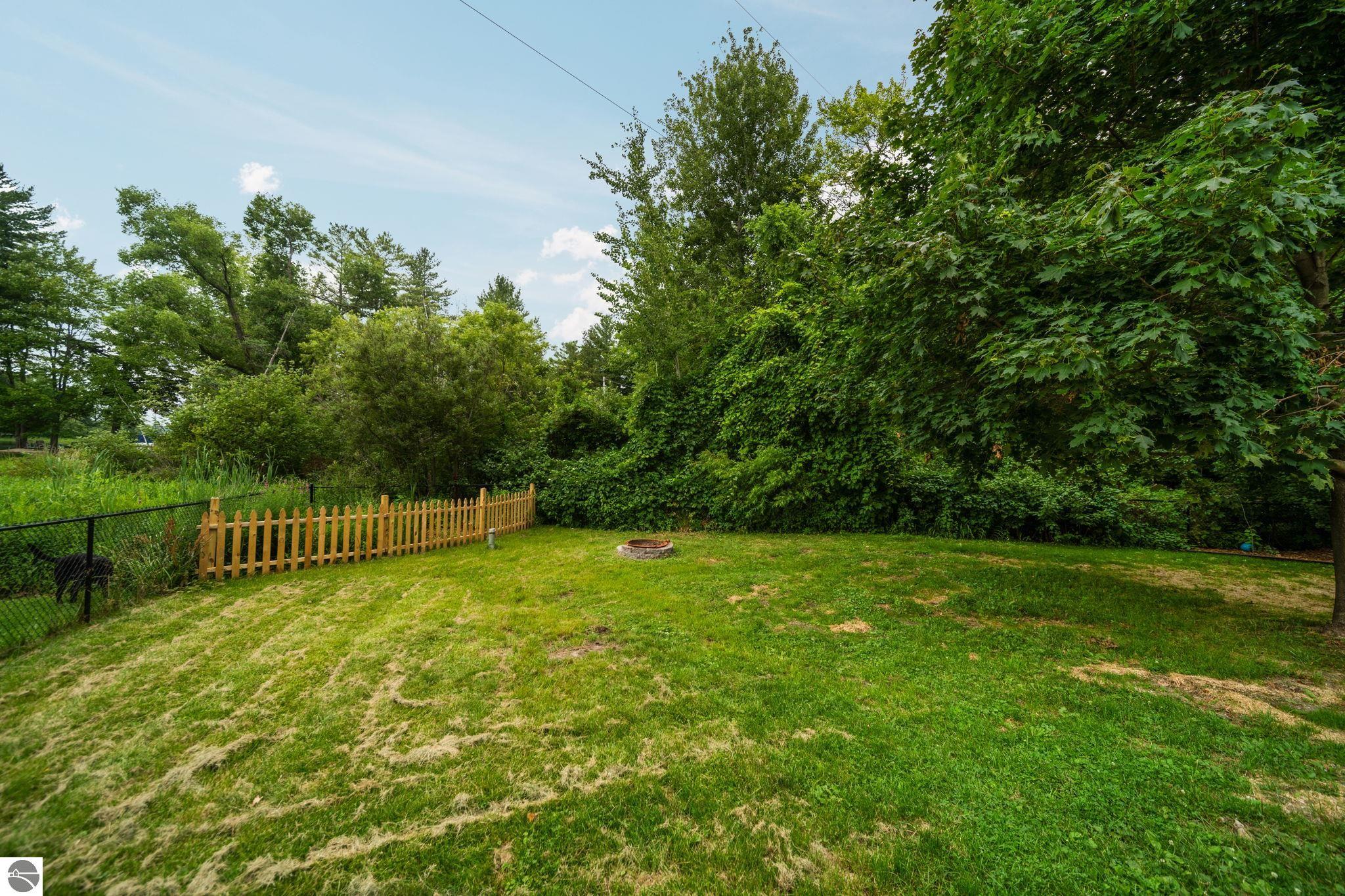 7764 S Outer Drive