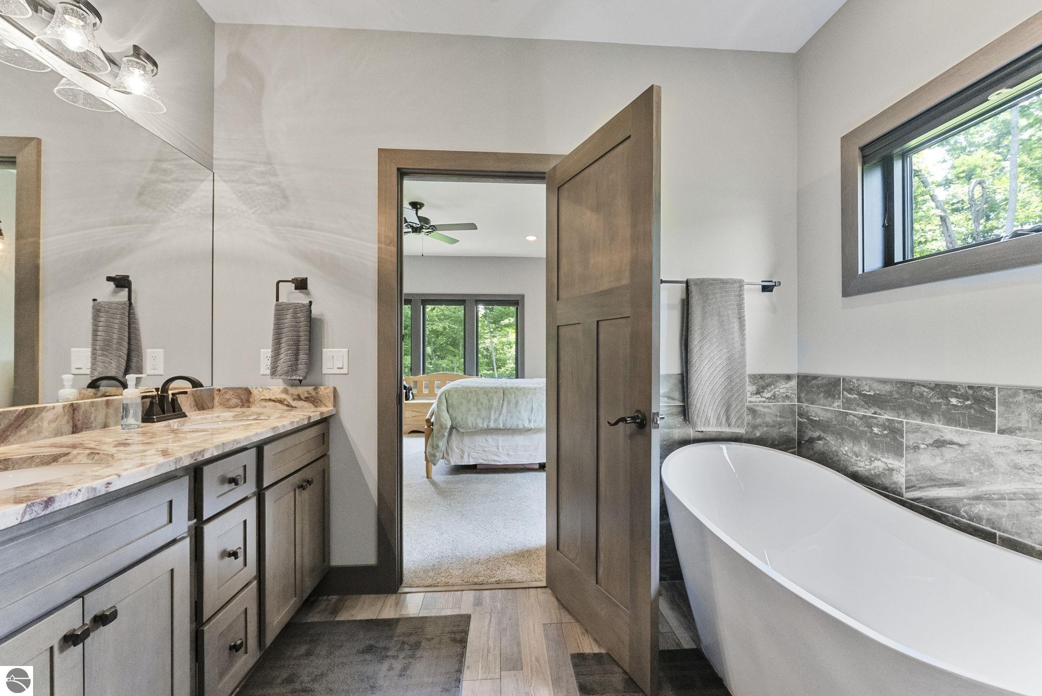 6238 E Gallivan Road, Cedar