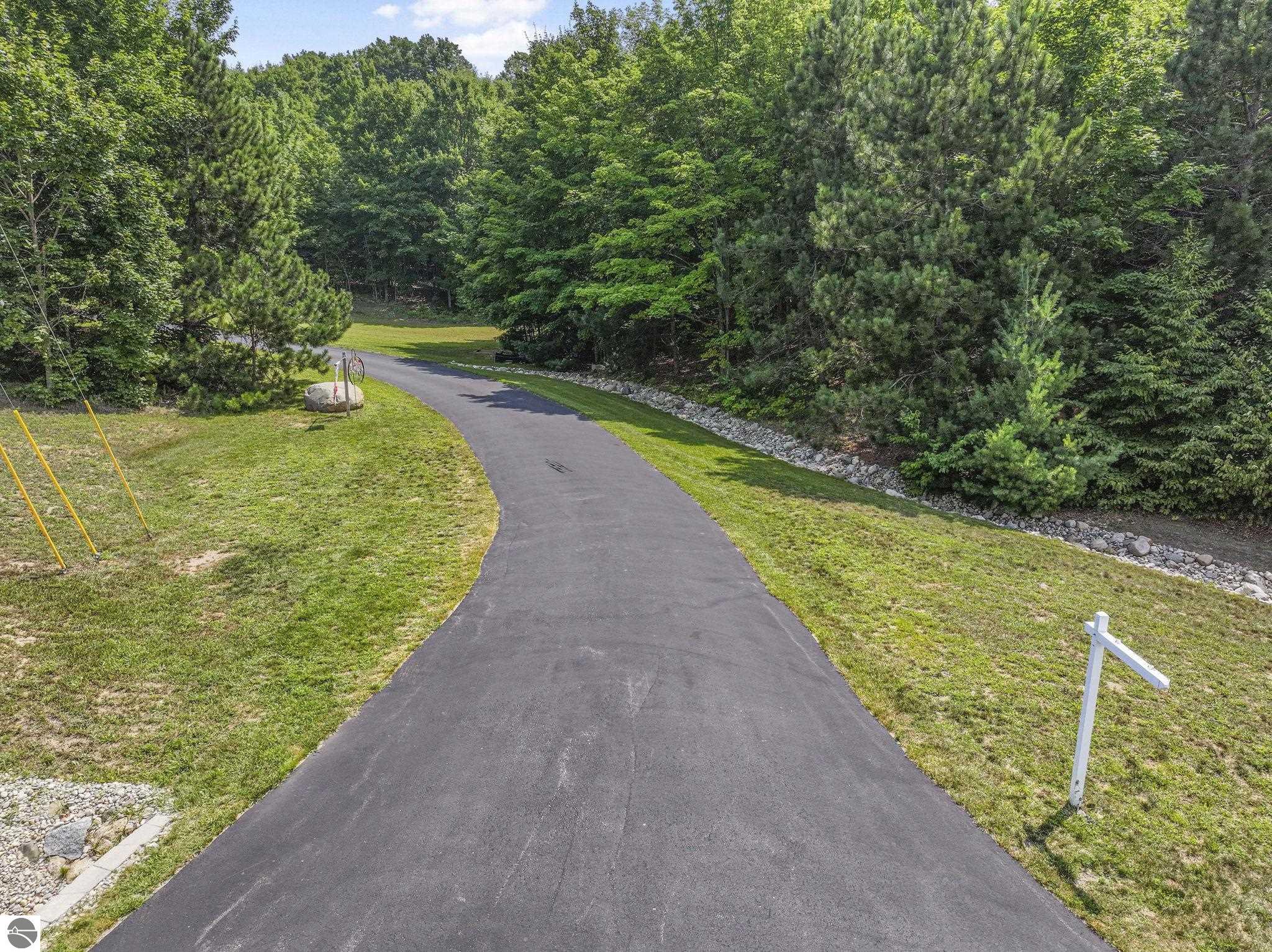 6238 E Gallivan Road, Cedar