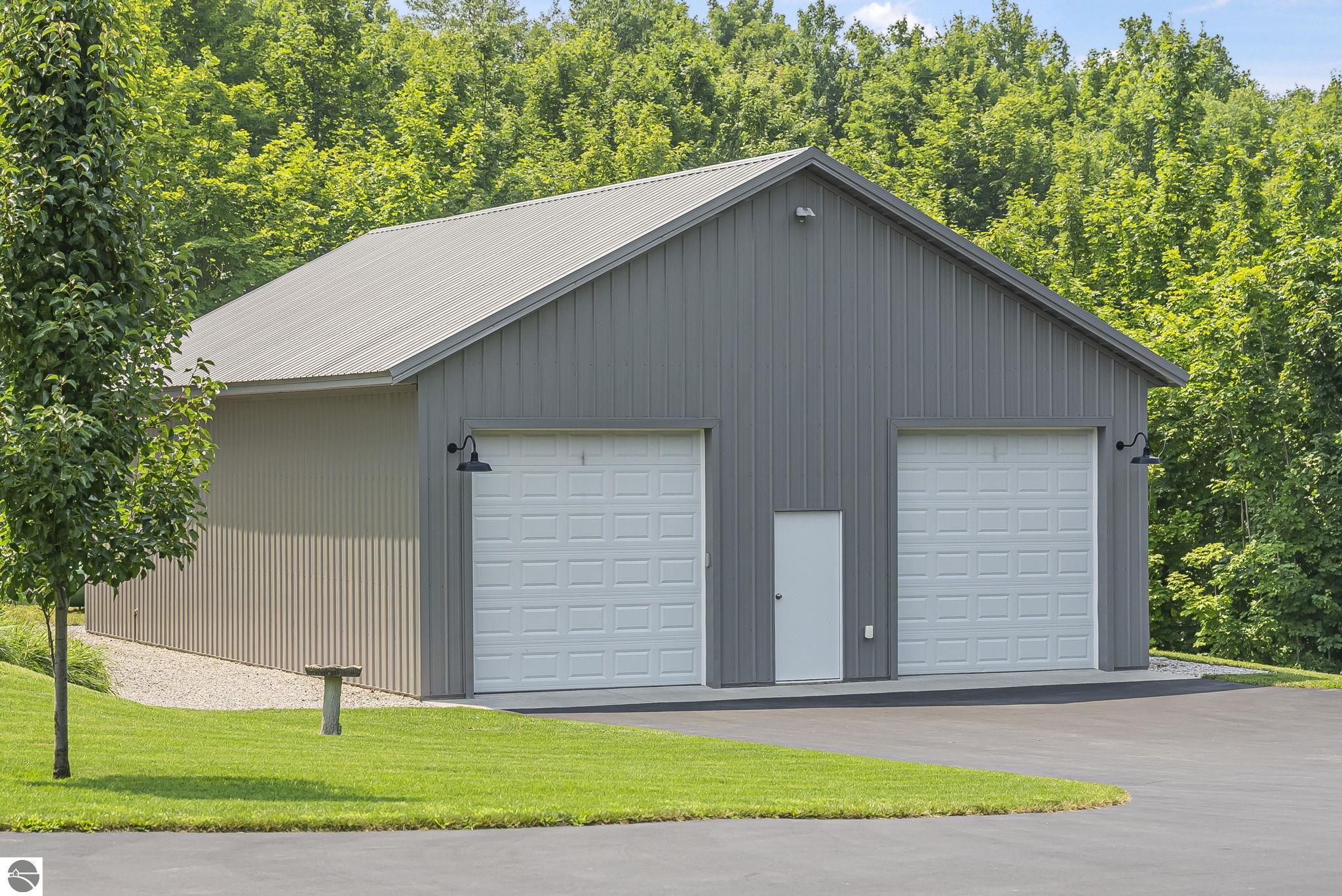 6238 E Gallivan Road, Cedar