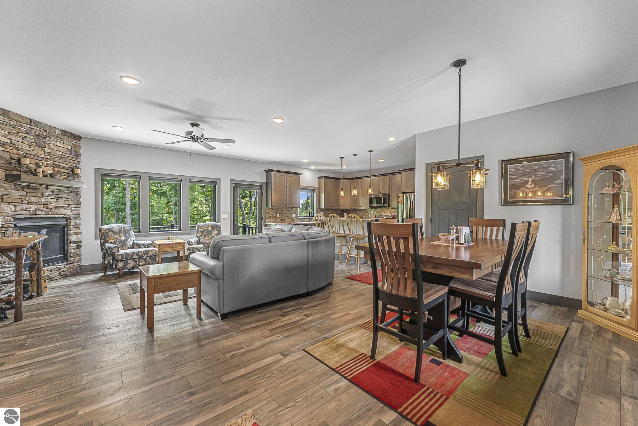 6238 E Gallivan Road, Cedar