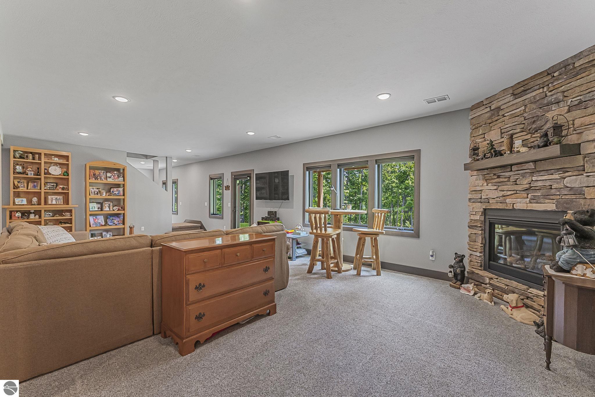 6238 E Gallivan Road, Cedar