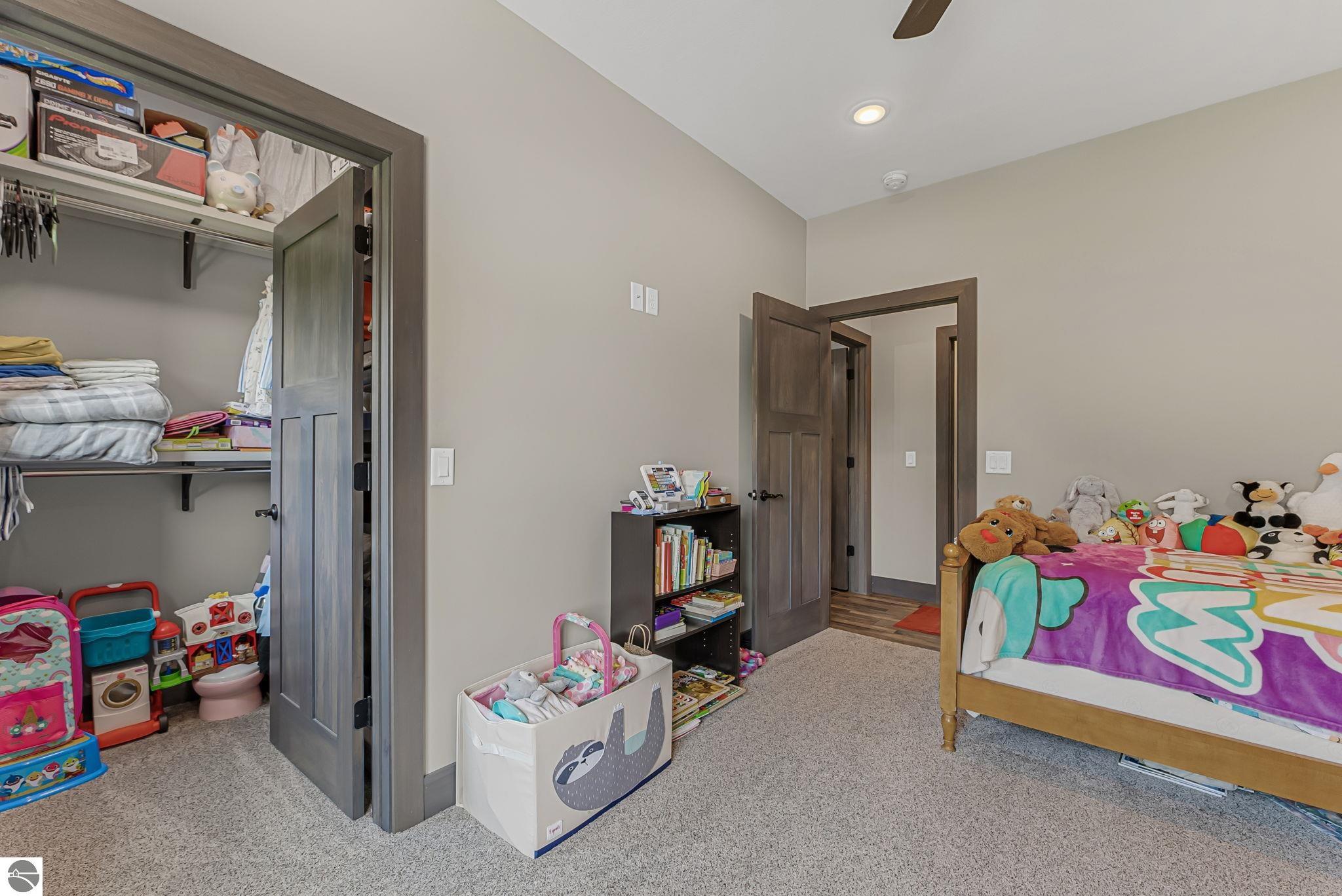 6238 E Gallivan Road, Cedar
