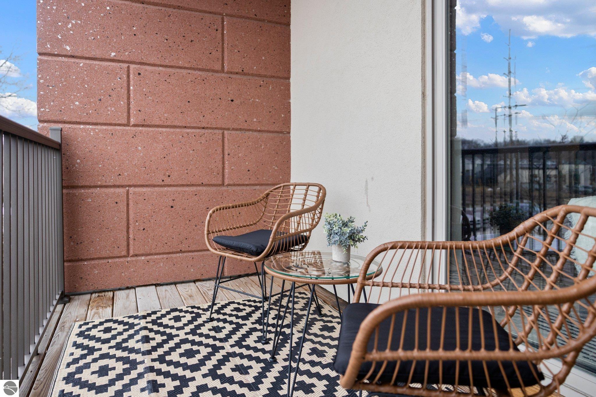 630 S Garfield Avenue # 218 Unit: #218