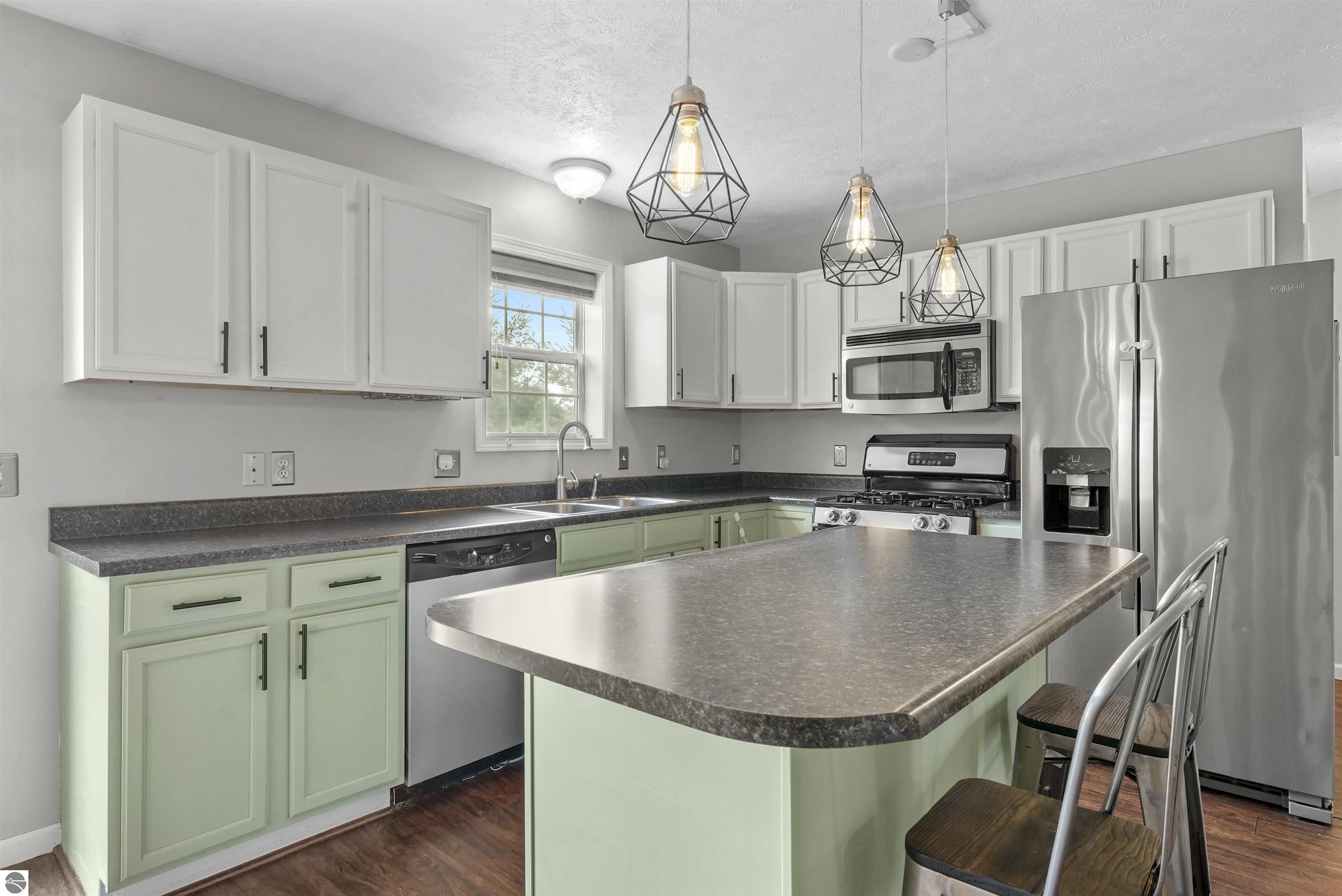 9041 Kingsfield Drive