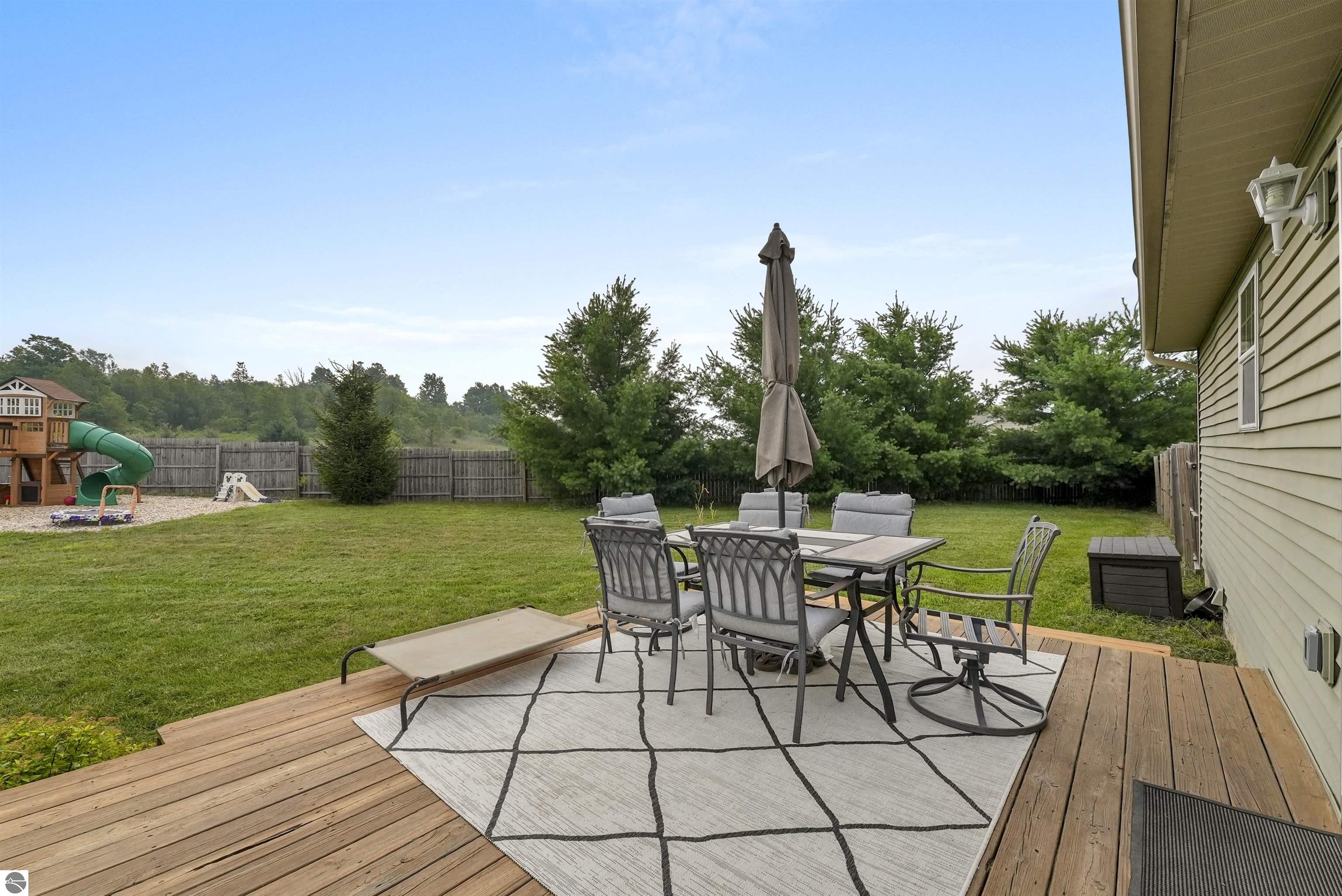 9041 Kingsfield Drive