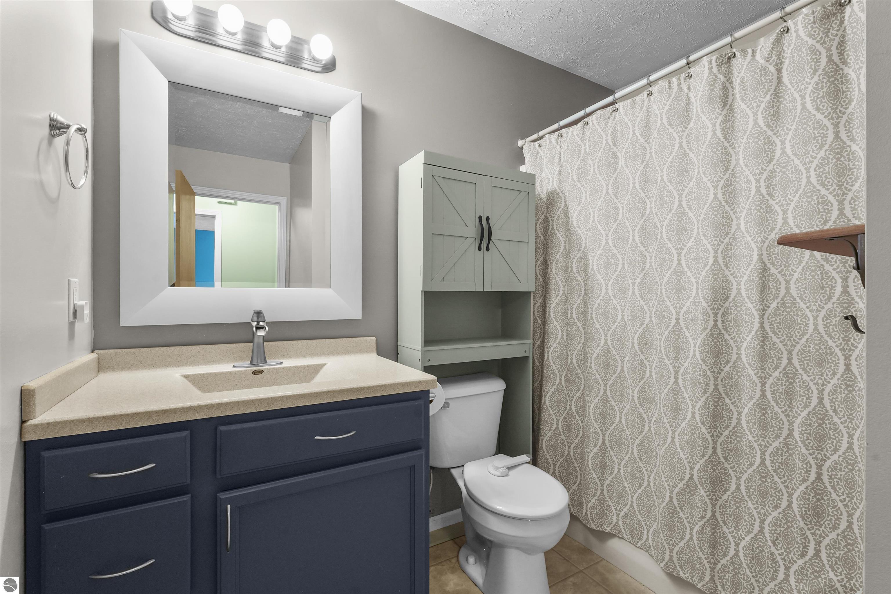 9041 Kingsfield Drive