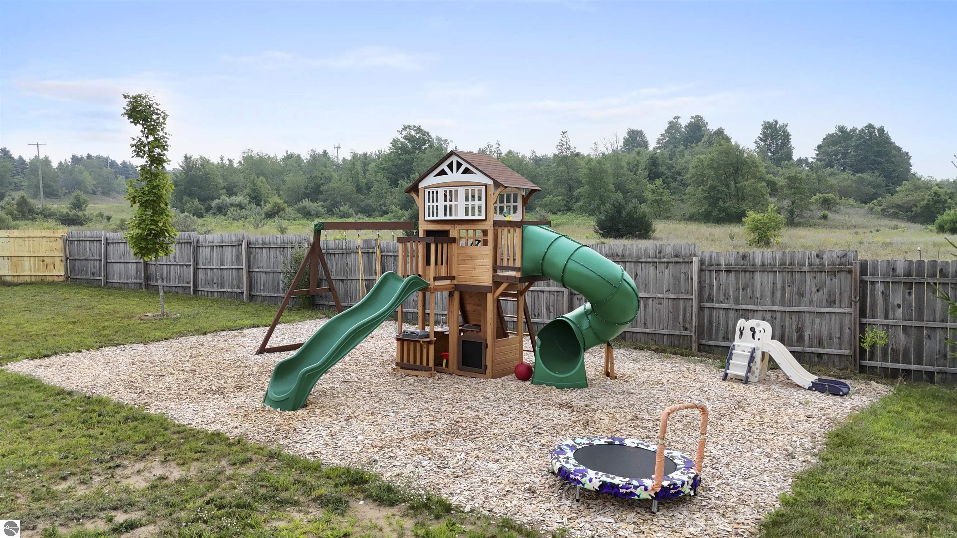 9041 Kingsfield Drive