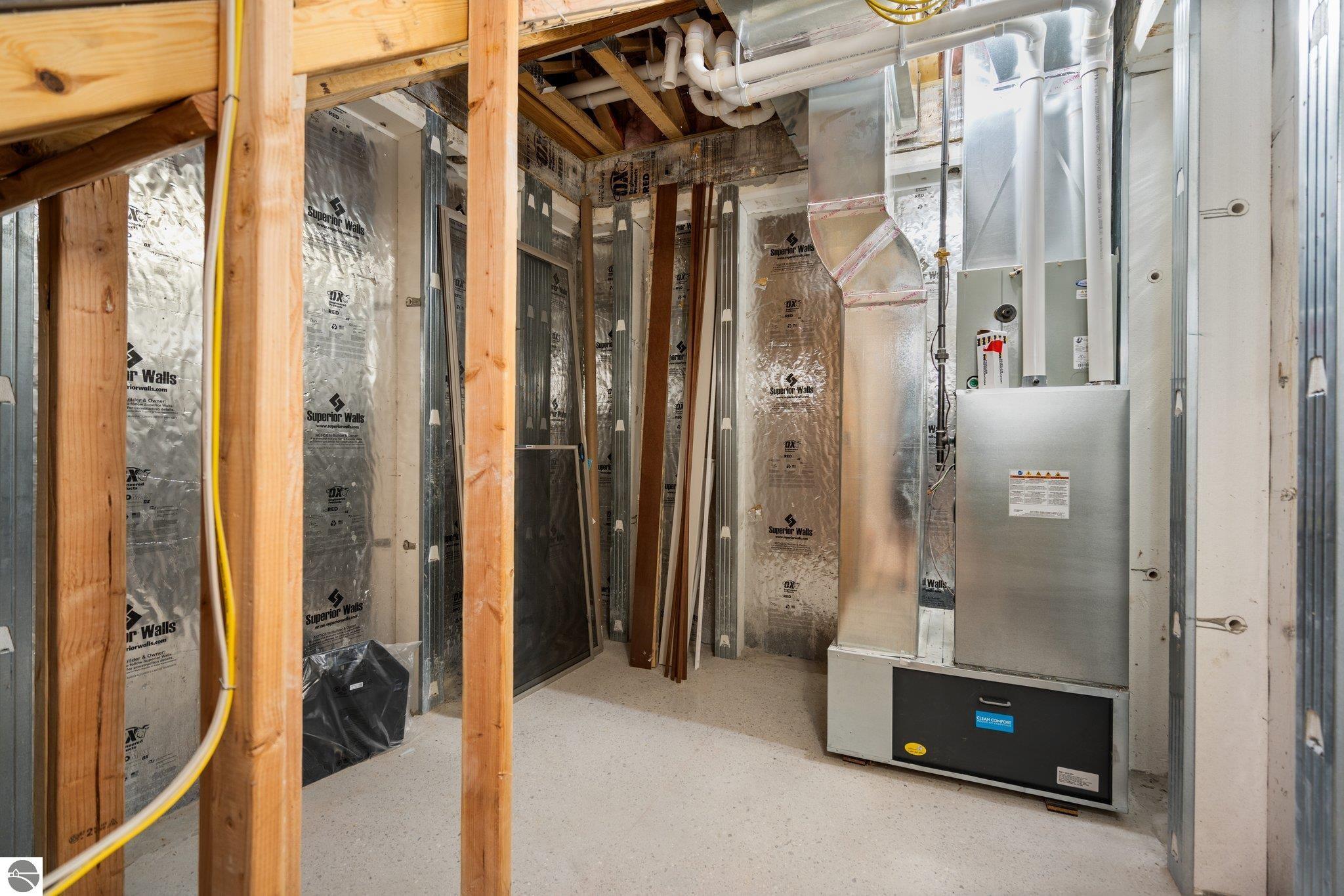 762 N Waypoint Circle