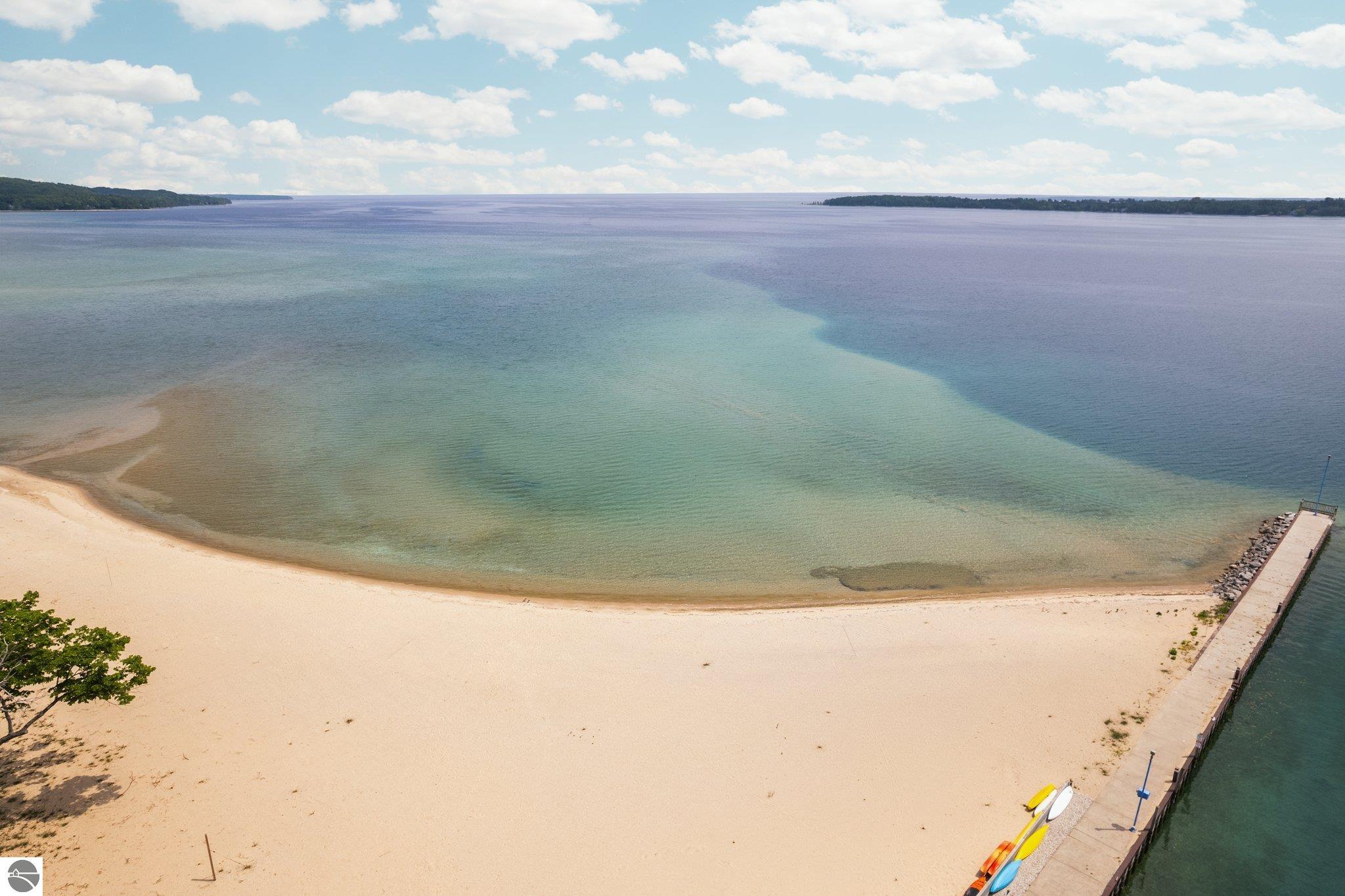 762 N Waypoint Circle