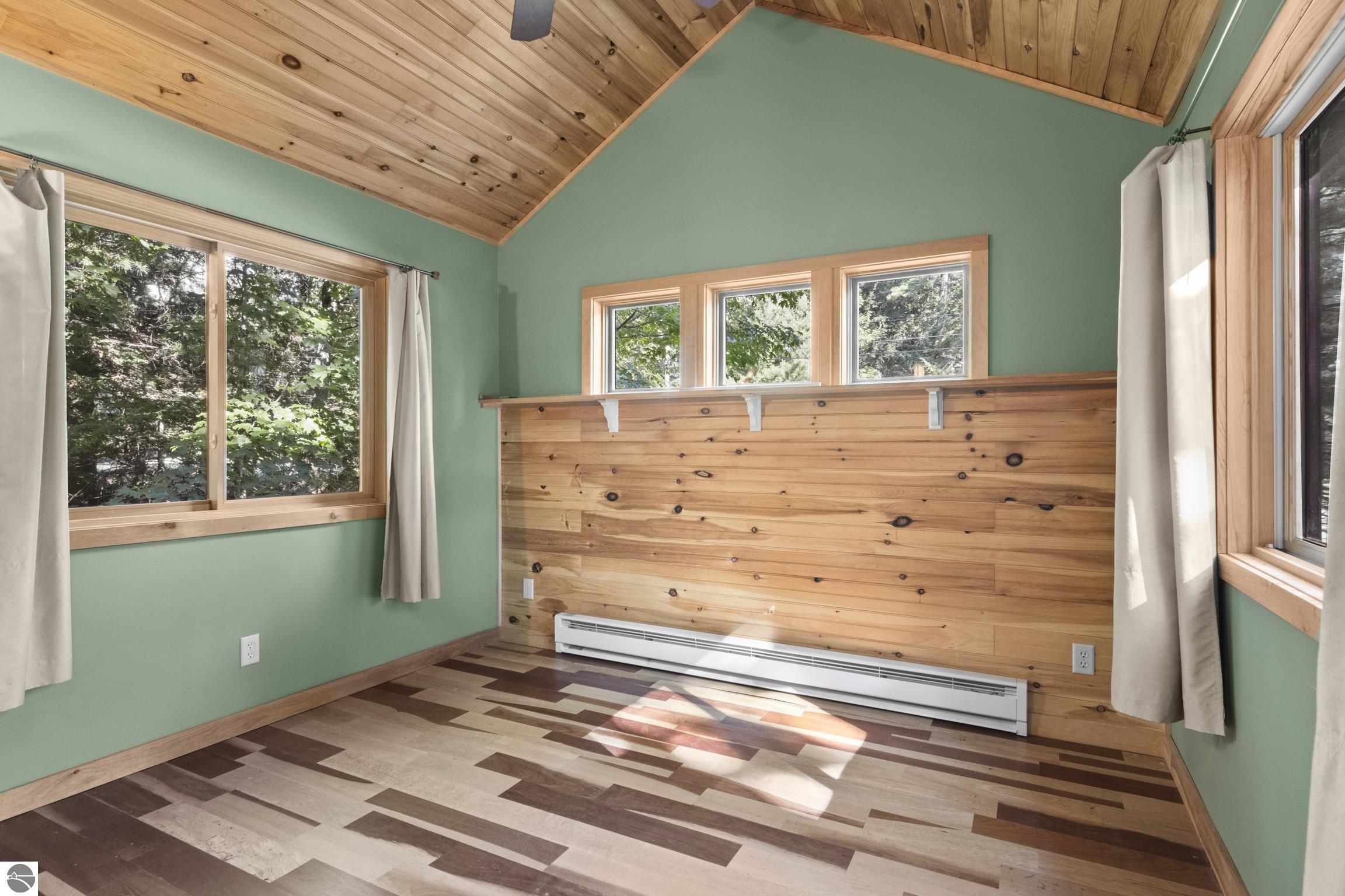 13613 Forest Beach Shores