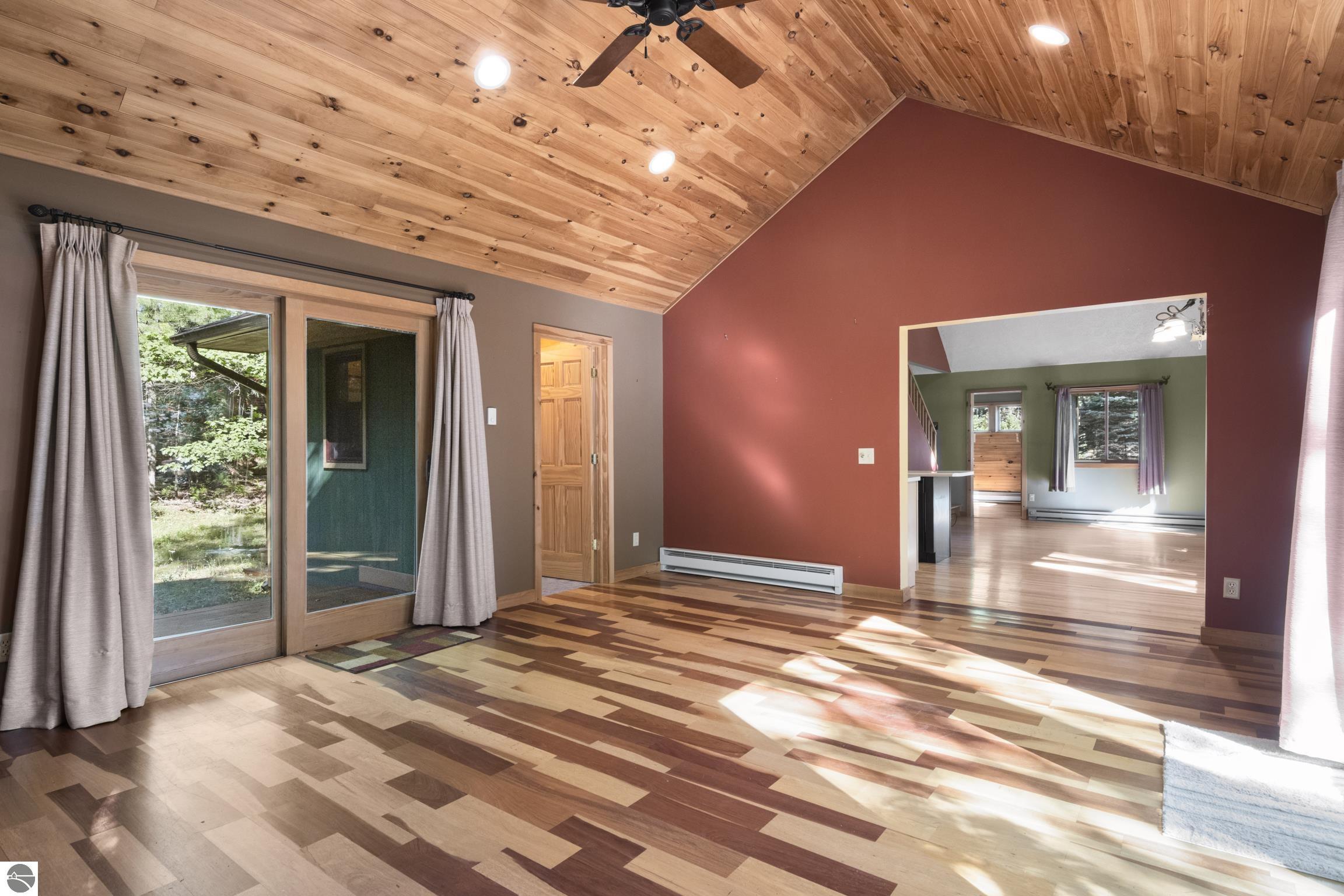 13613 Forest Beach Shores