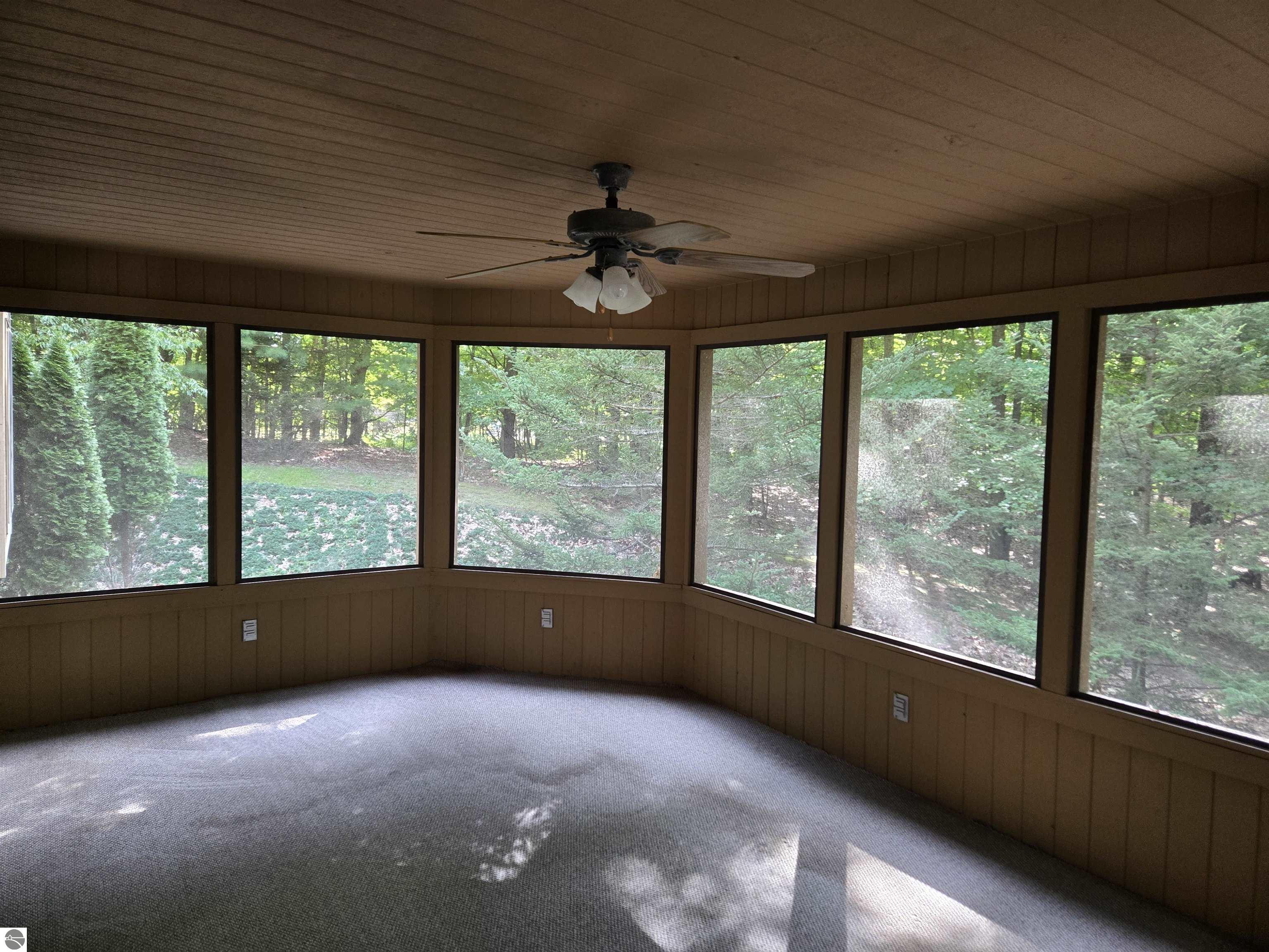 6285 S Westwood Pkwy