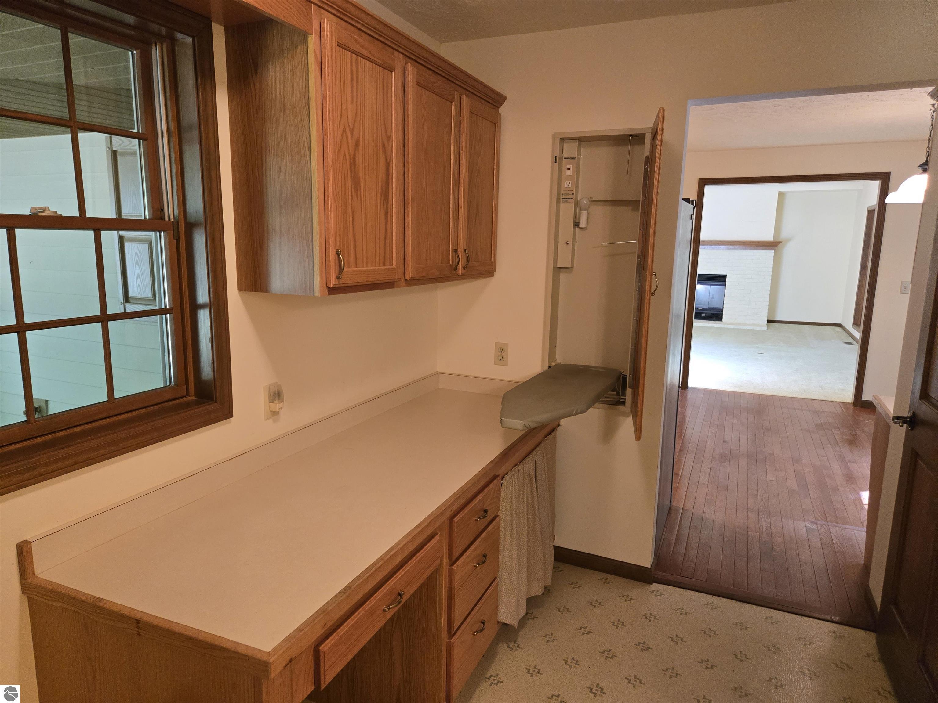 6285 S Westwood Pkwy