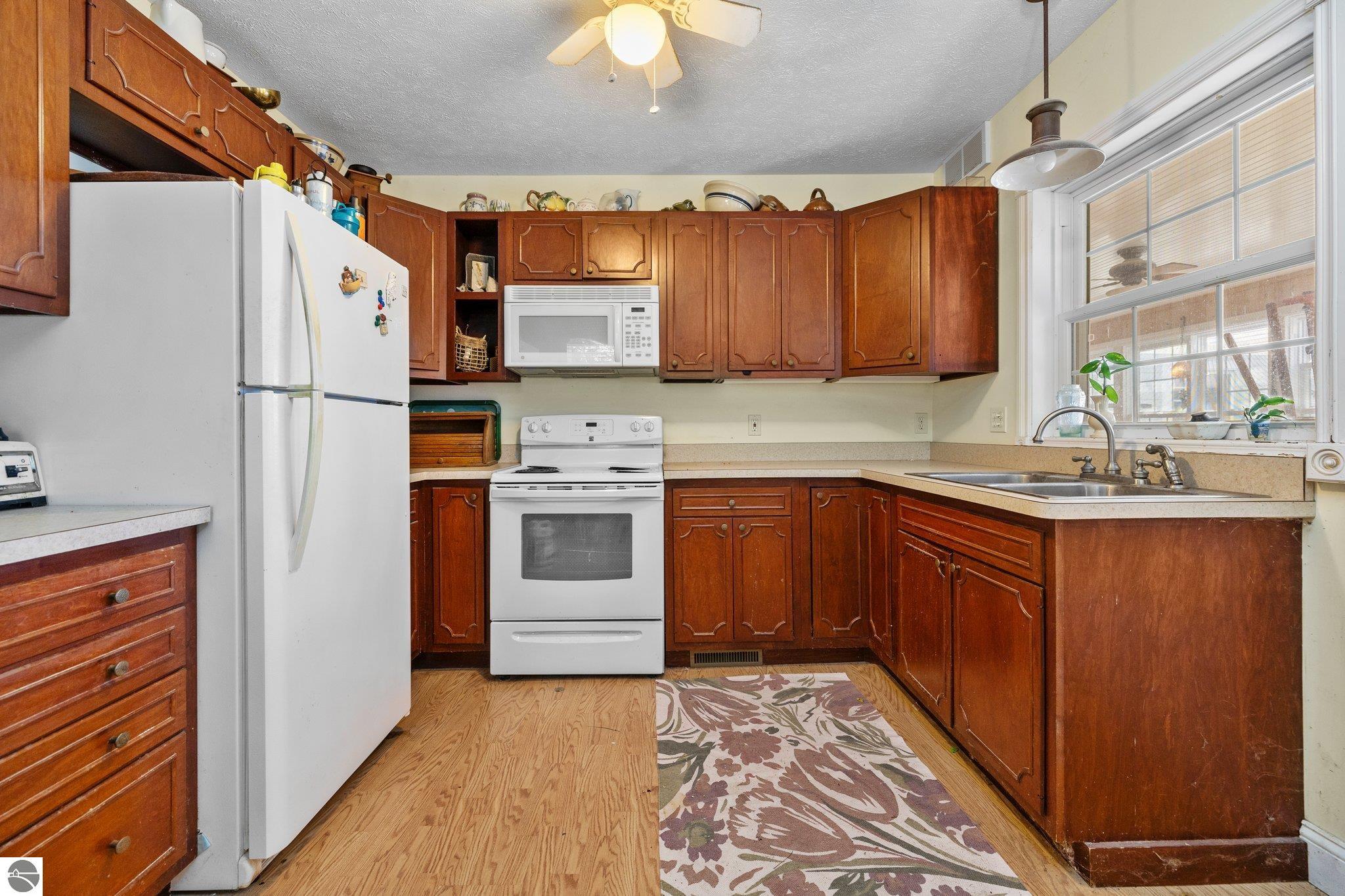 1378 Gray Road