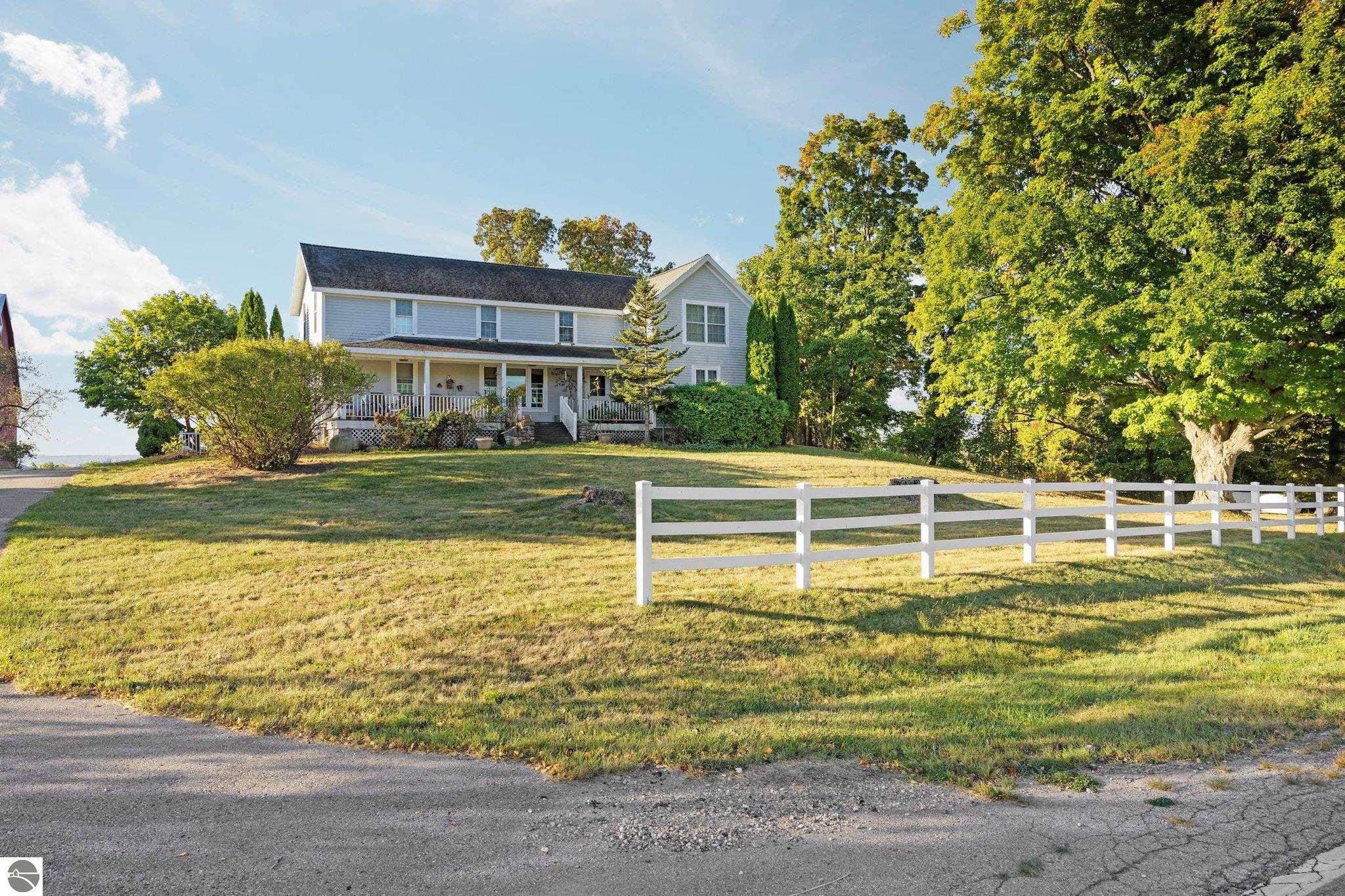 1378 Gray Road