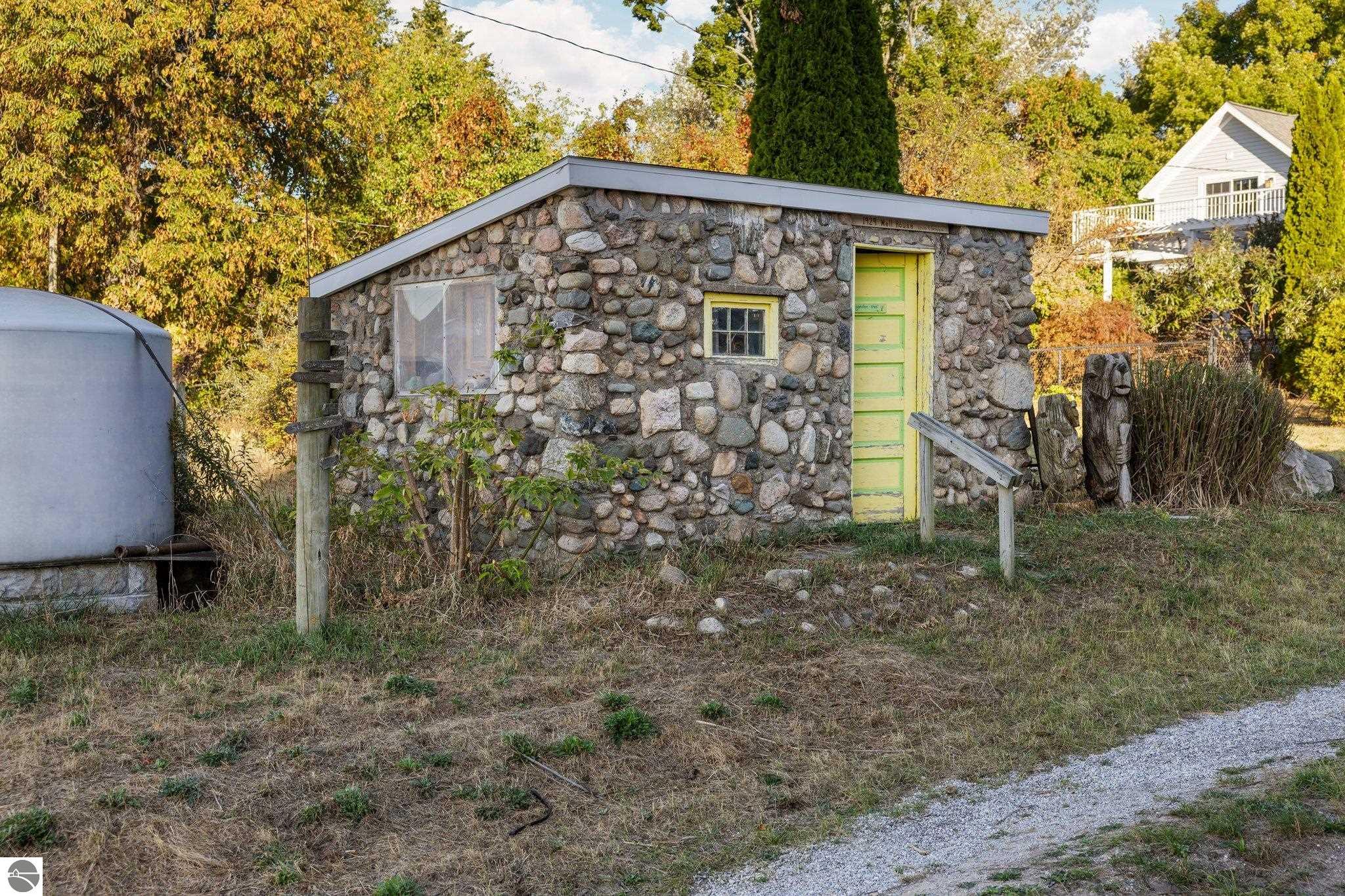 1378 Gray Road
