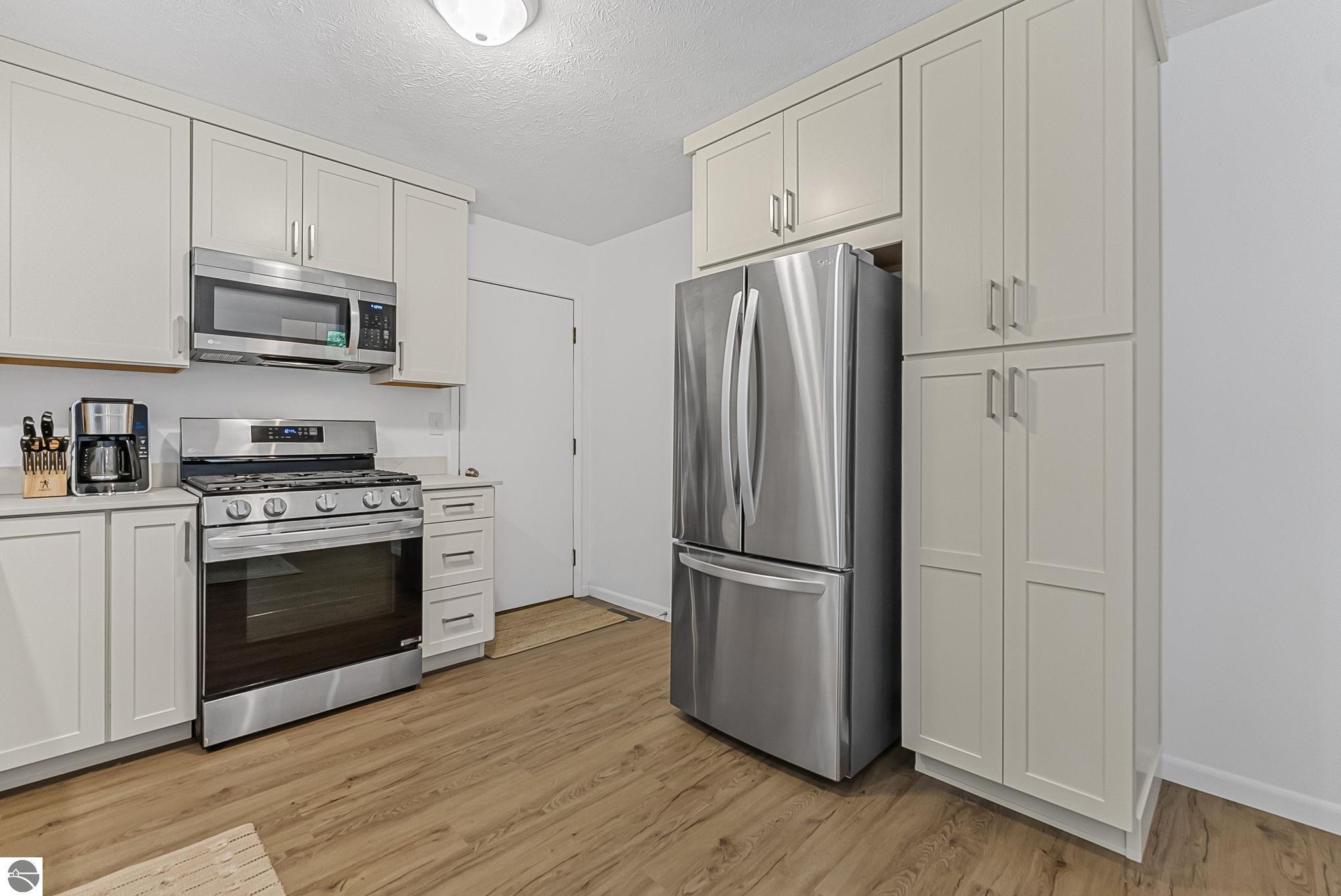 1966 Black Bark Lane, Traverse City