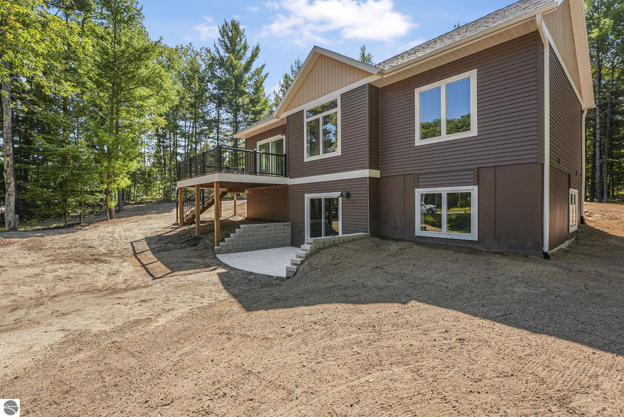2266 Arbutus Ridge Drive