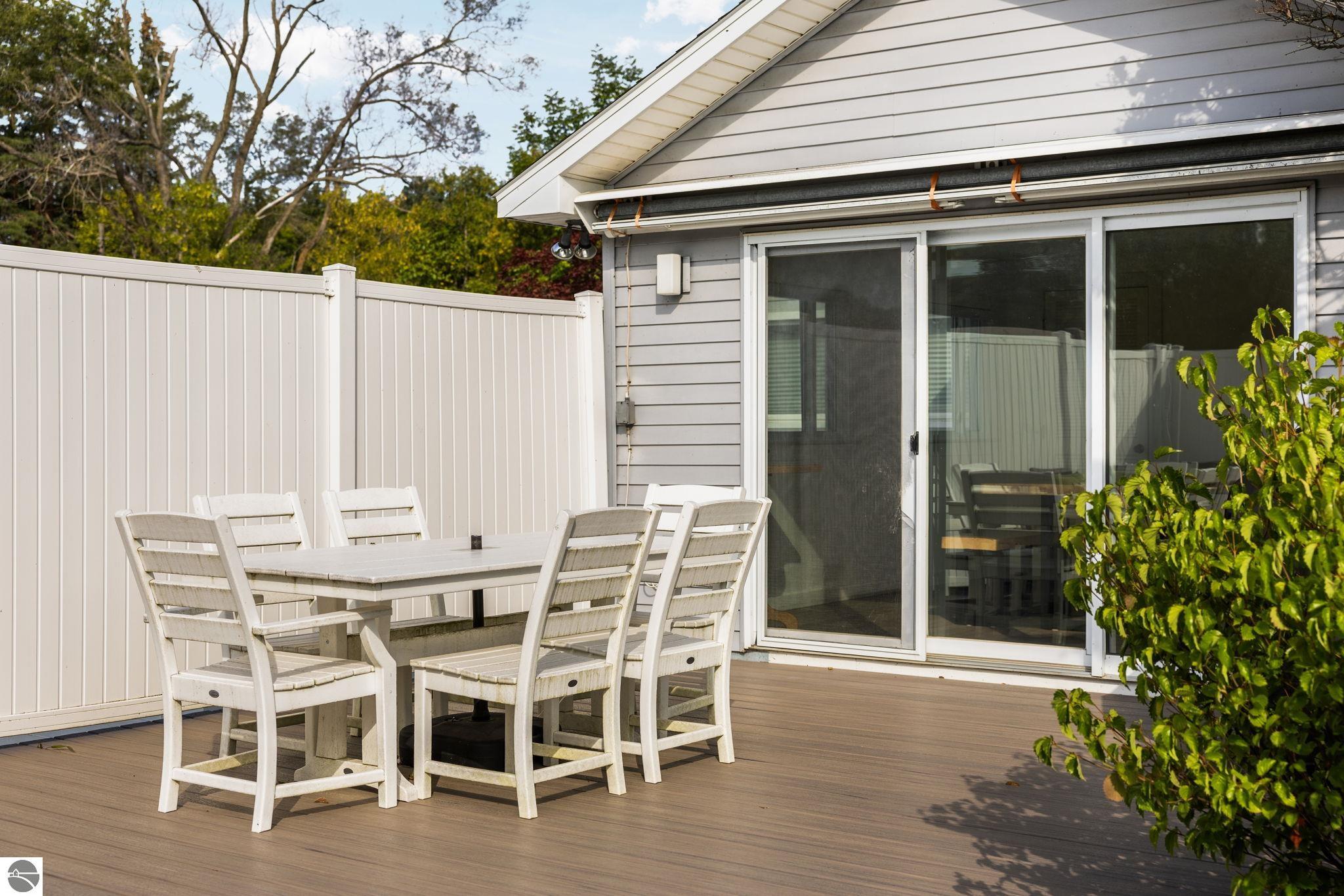 12086 S West Bay Shore Drive