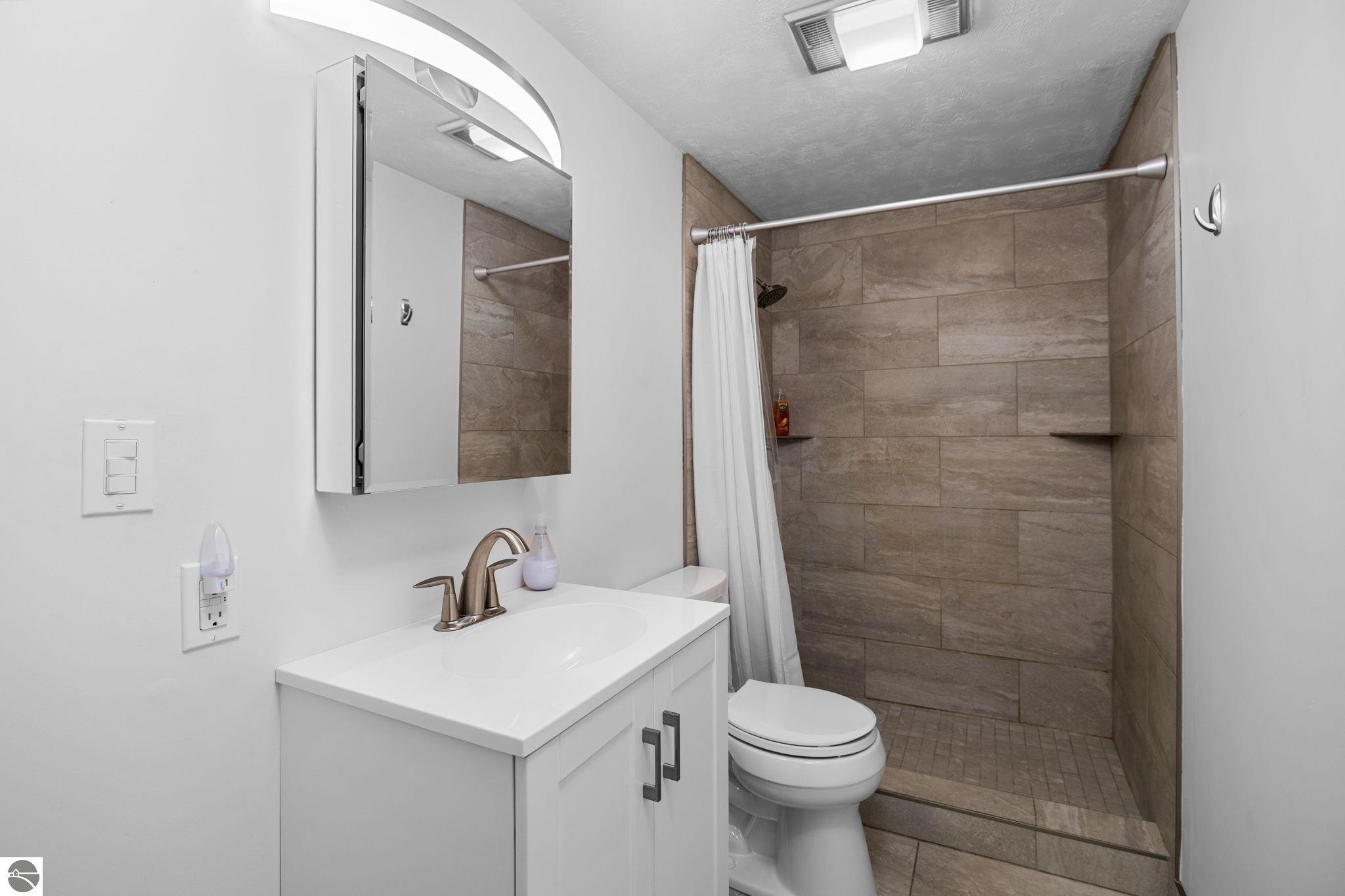 12086 S West Bay Shore Drive