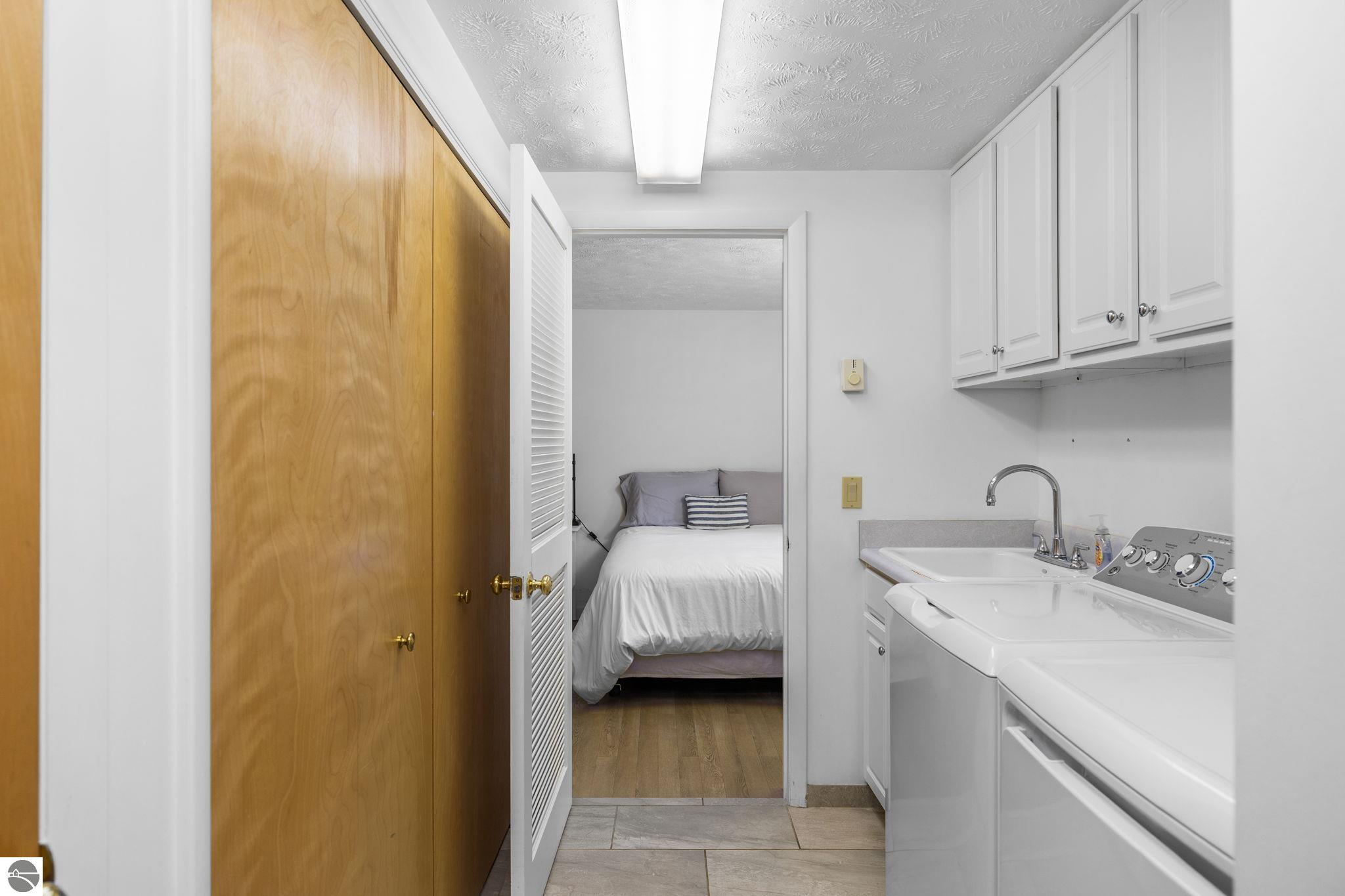 12086 S West Bay Shore Drive