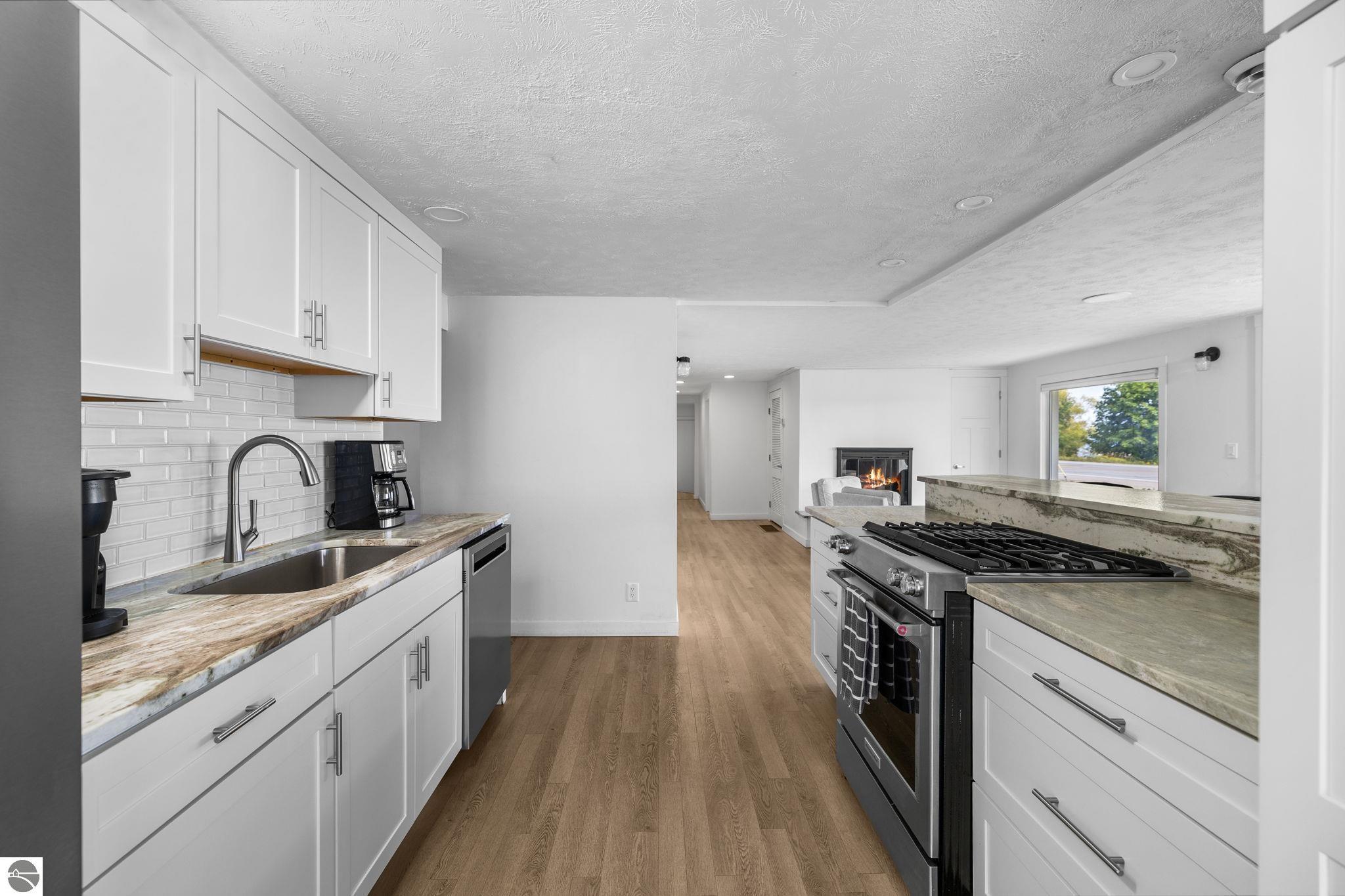 12086 S West Bay Shore Drive