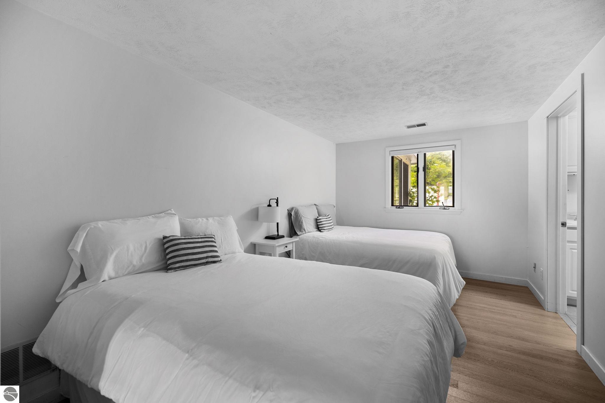 12086 S West Bay Shore Drive