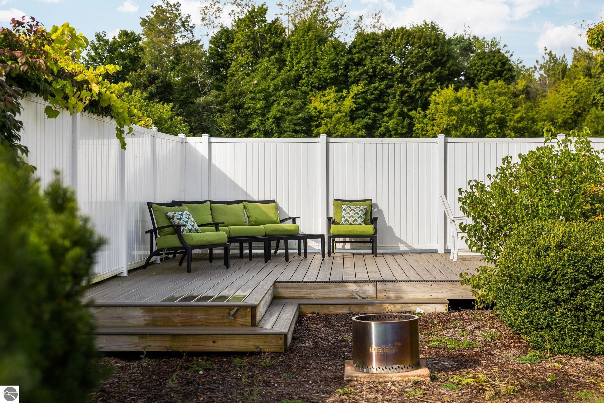 12086 S West Bay Shore Drive