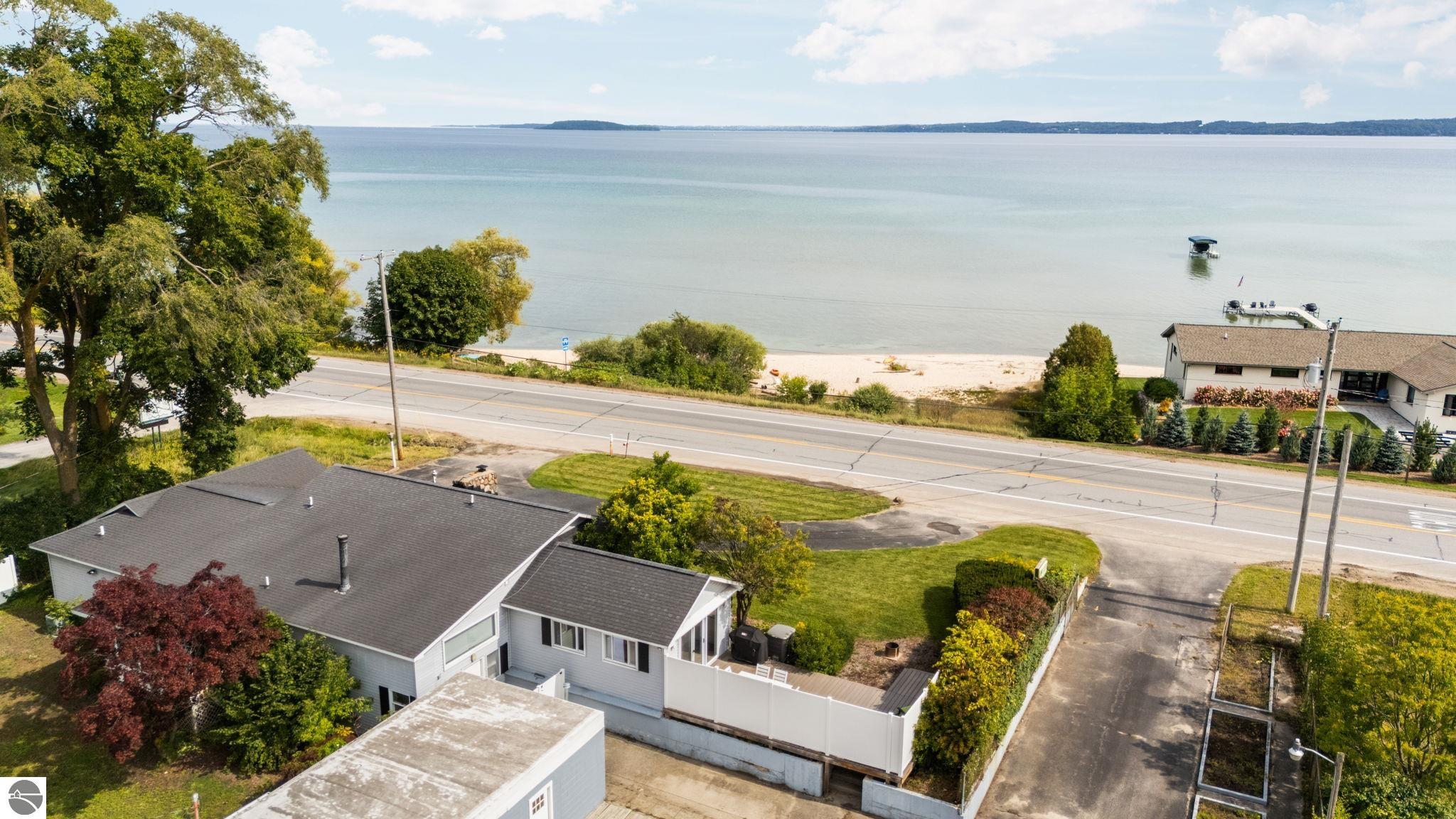 12086 S West Bay Shore Drive