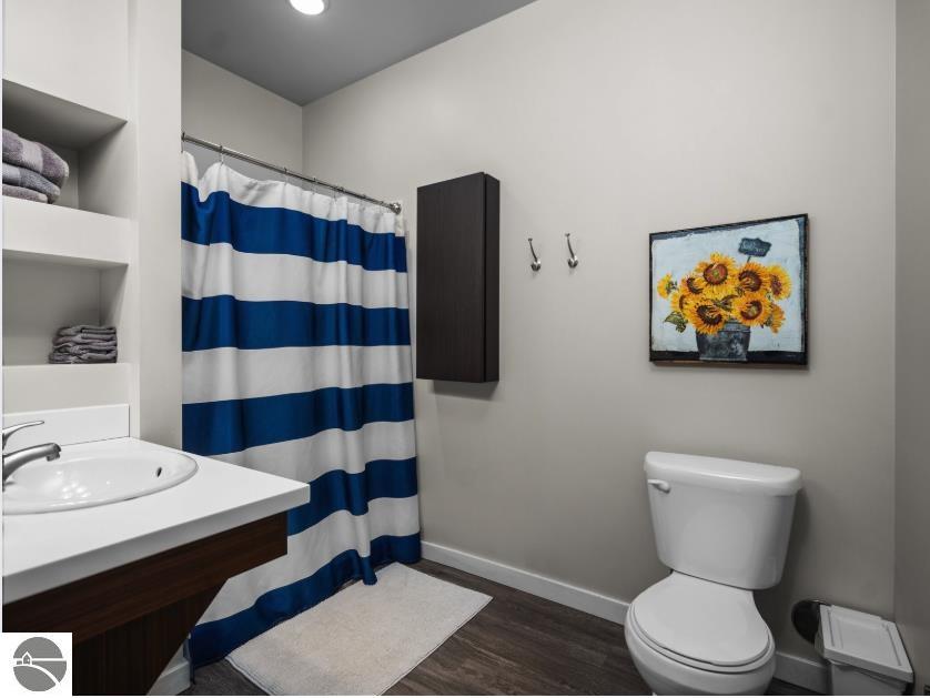 619 E Eighth Street # 4