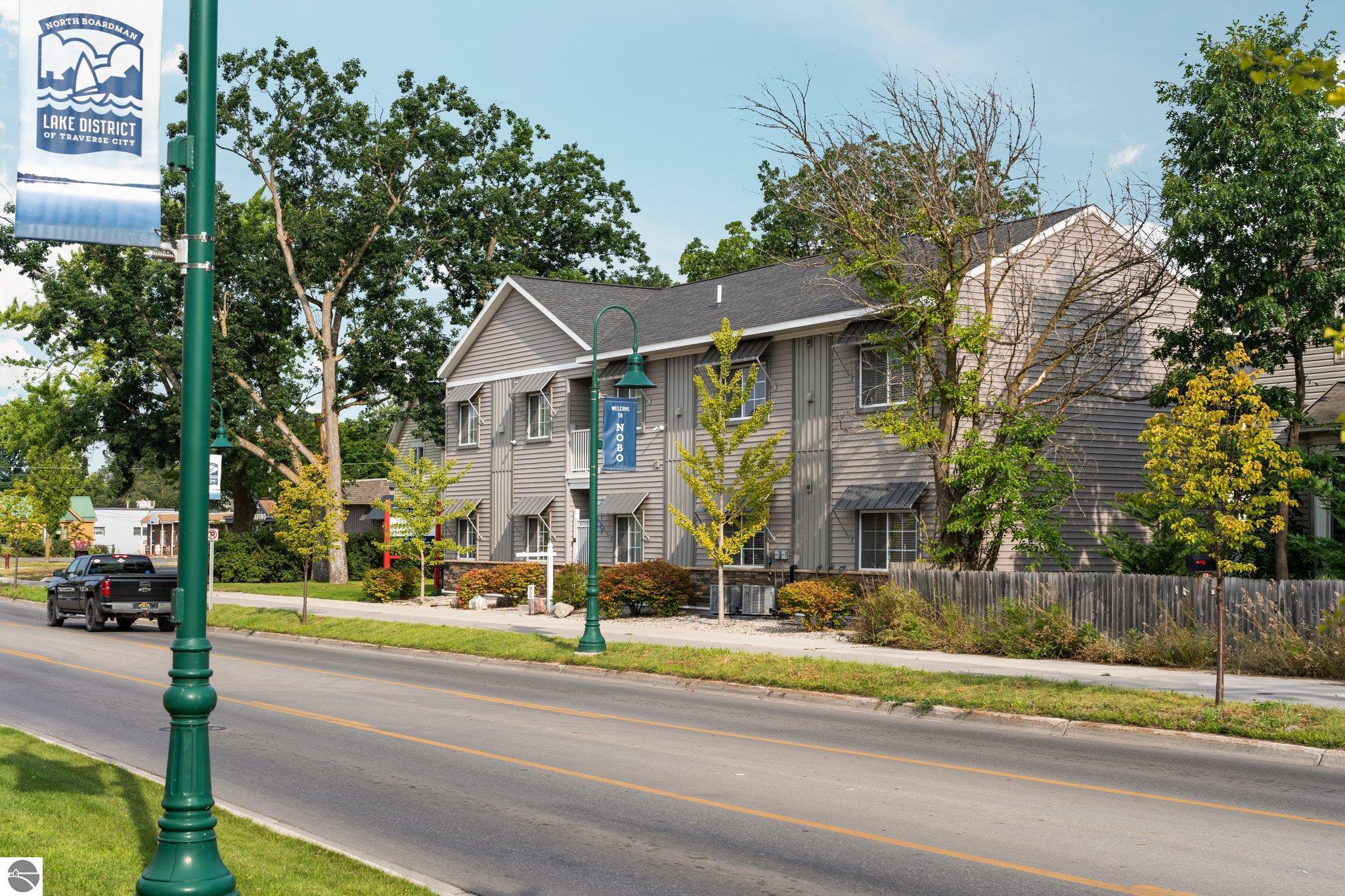 619 E Eighth Street # 4