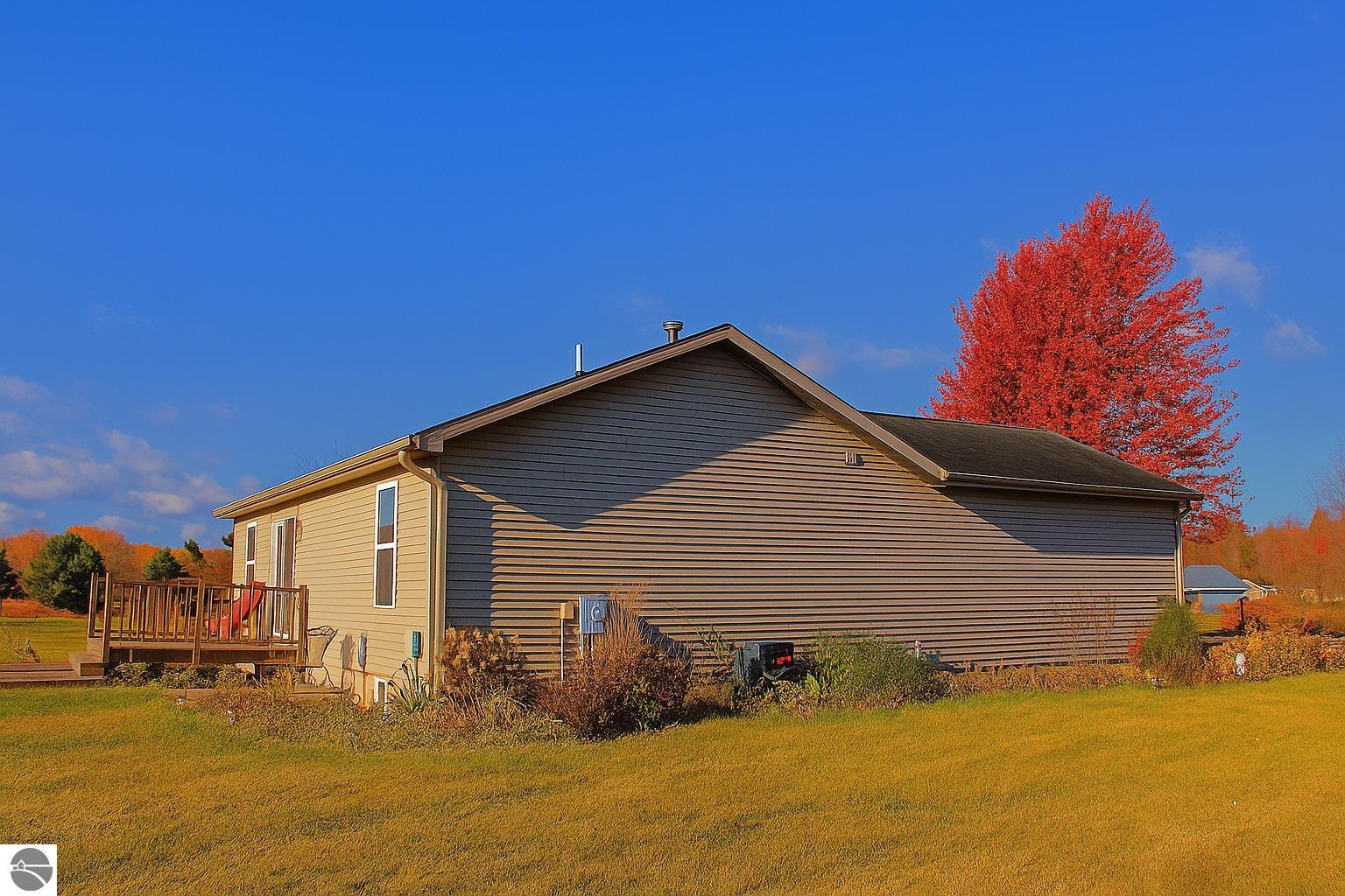 9297 Kingsfield Drive