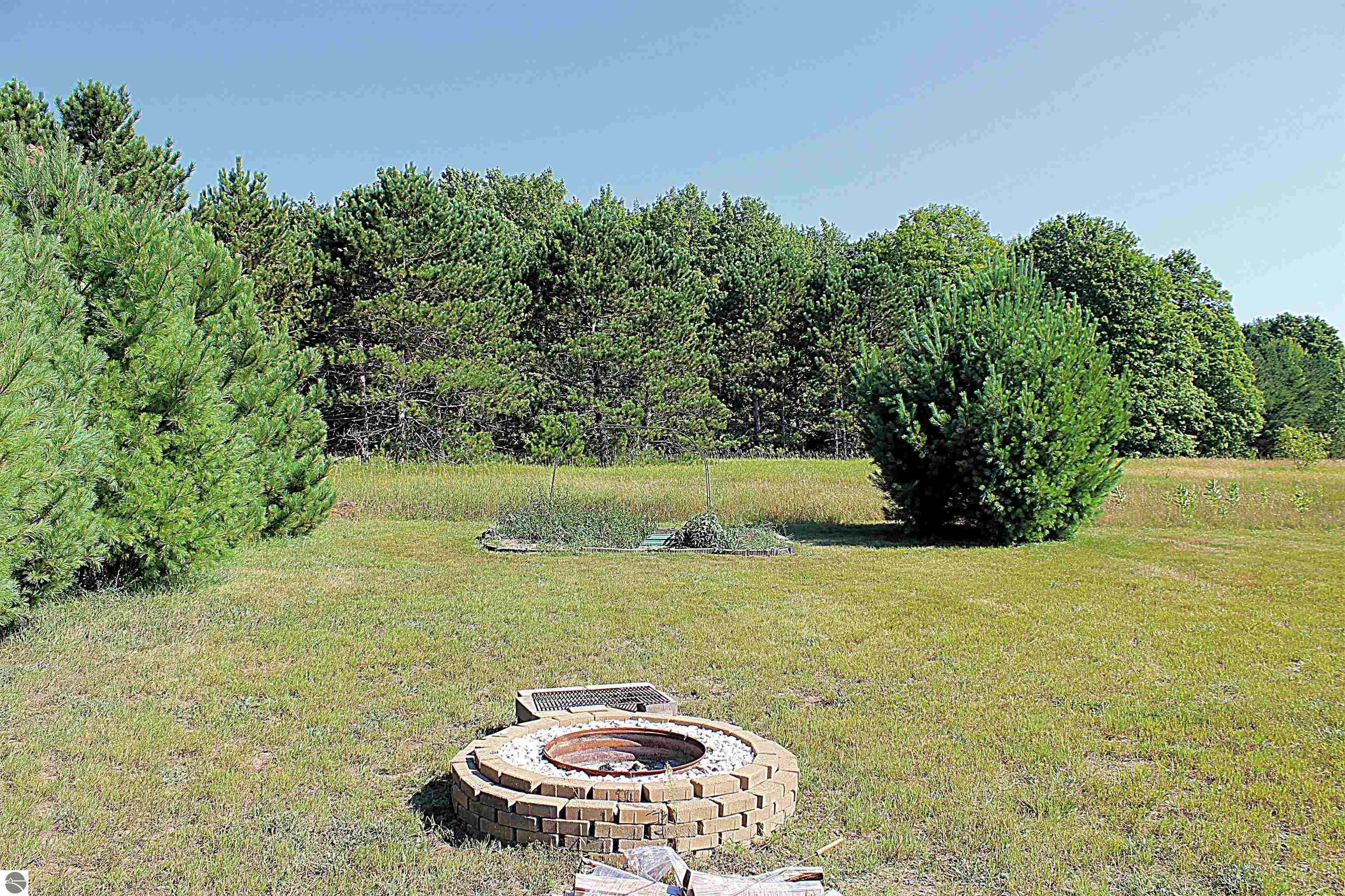 9297 Kingsfield Drive