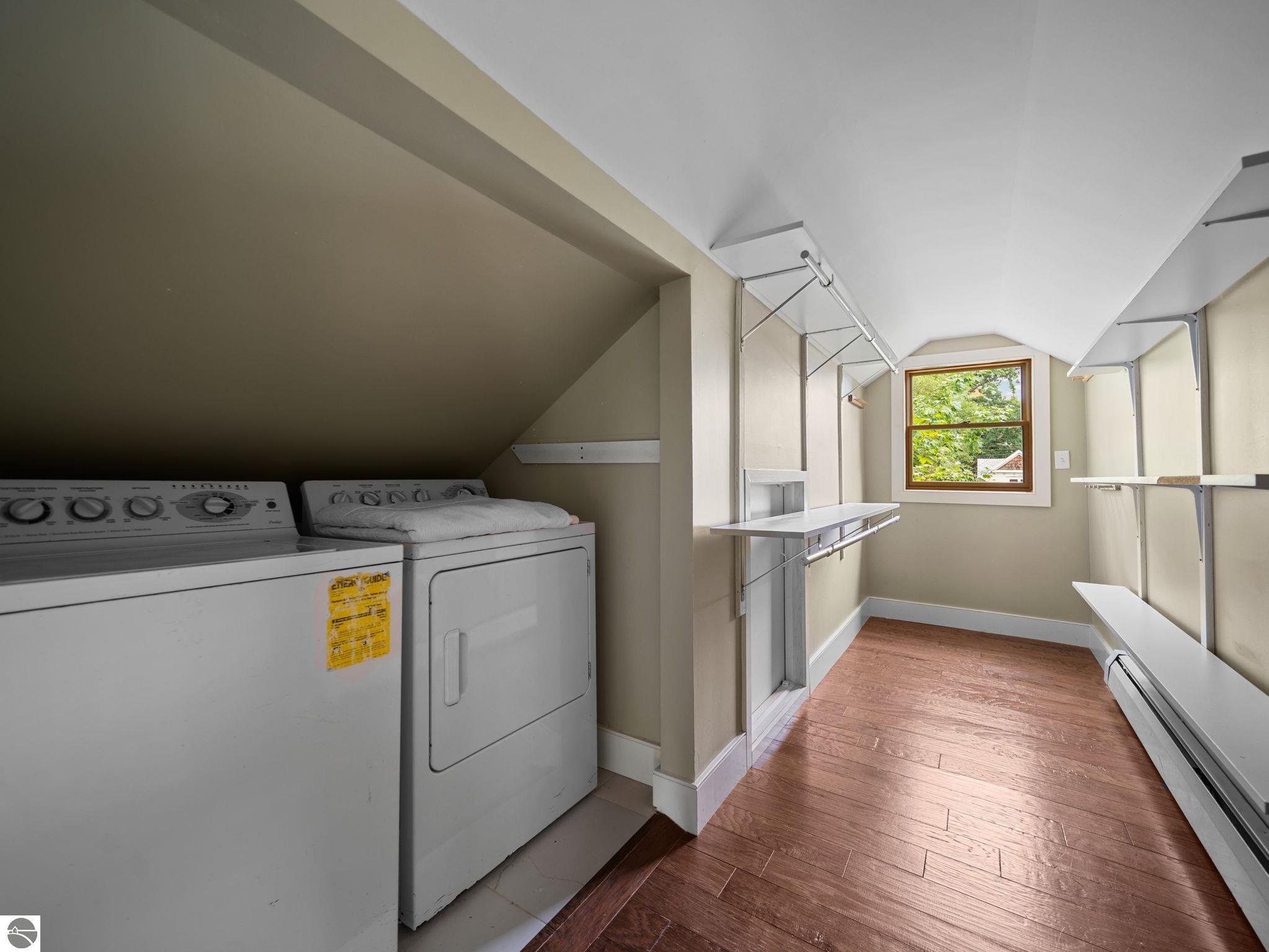 318 W Fifteenth Street