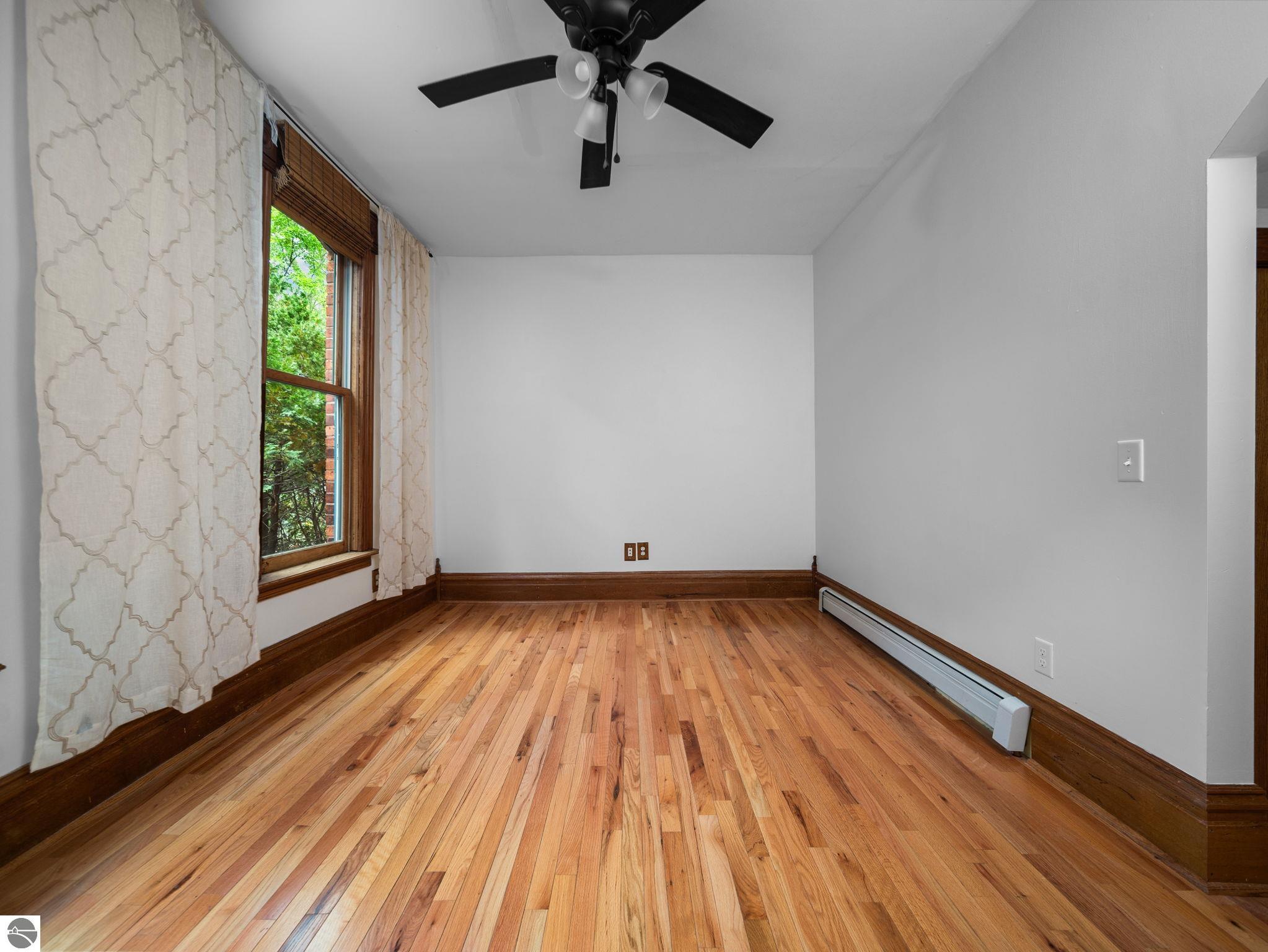 318 W Fifteenth Street