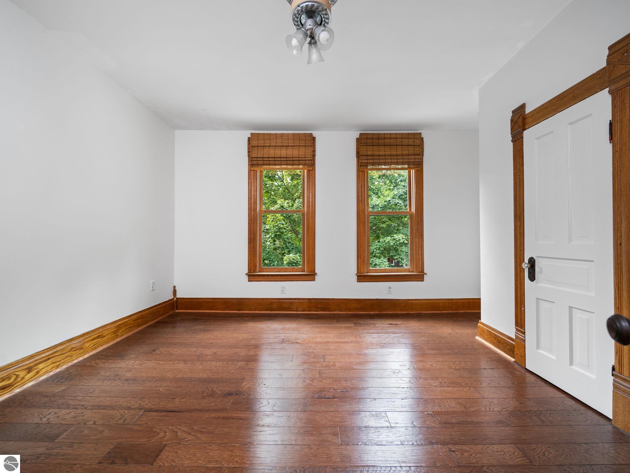 318 W Fifteenth Street