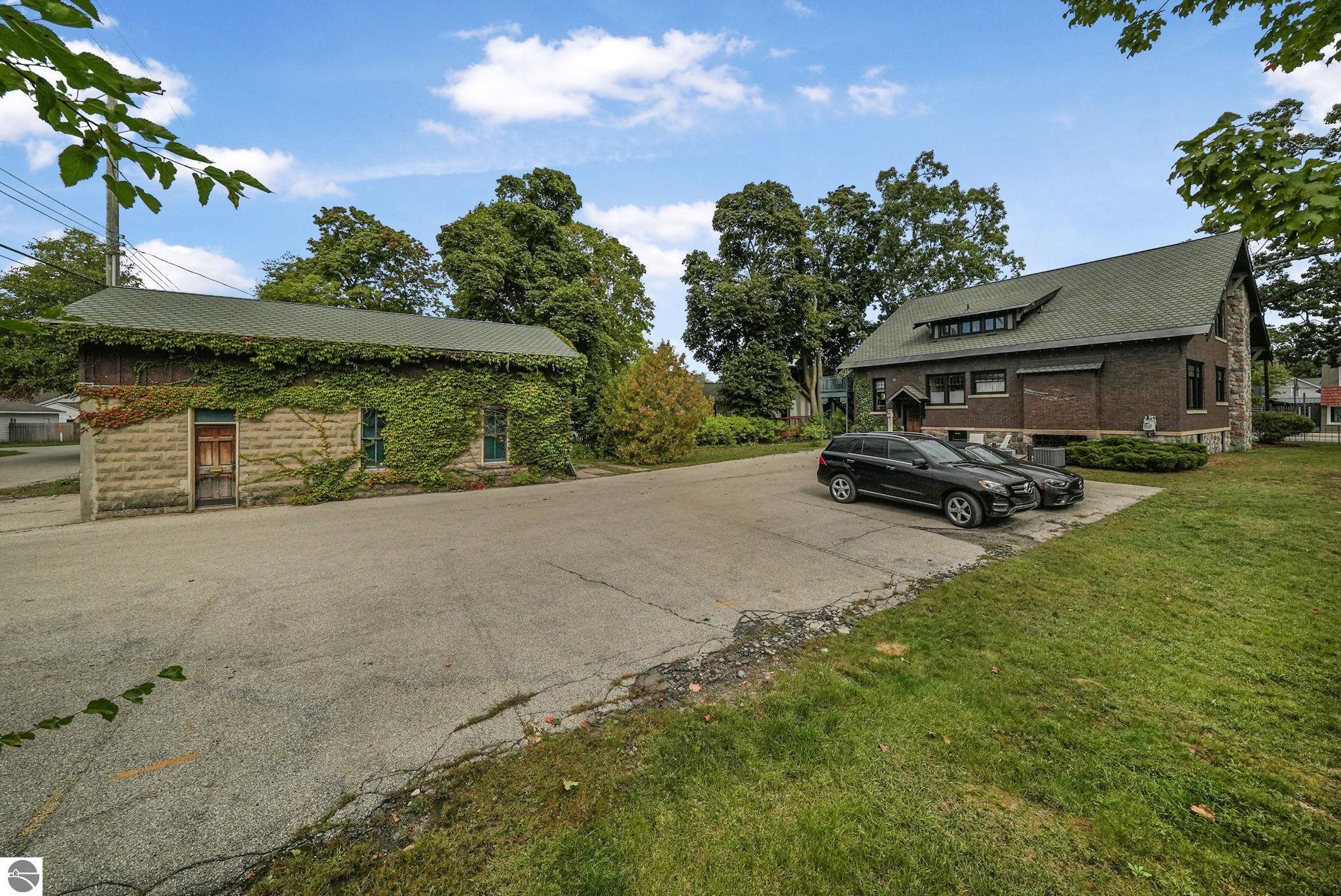 530 South Union Street