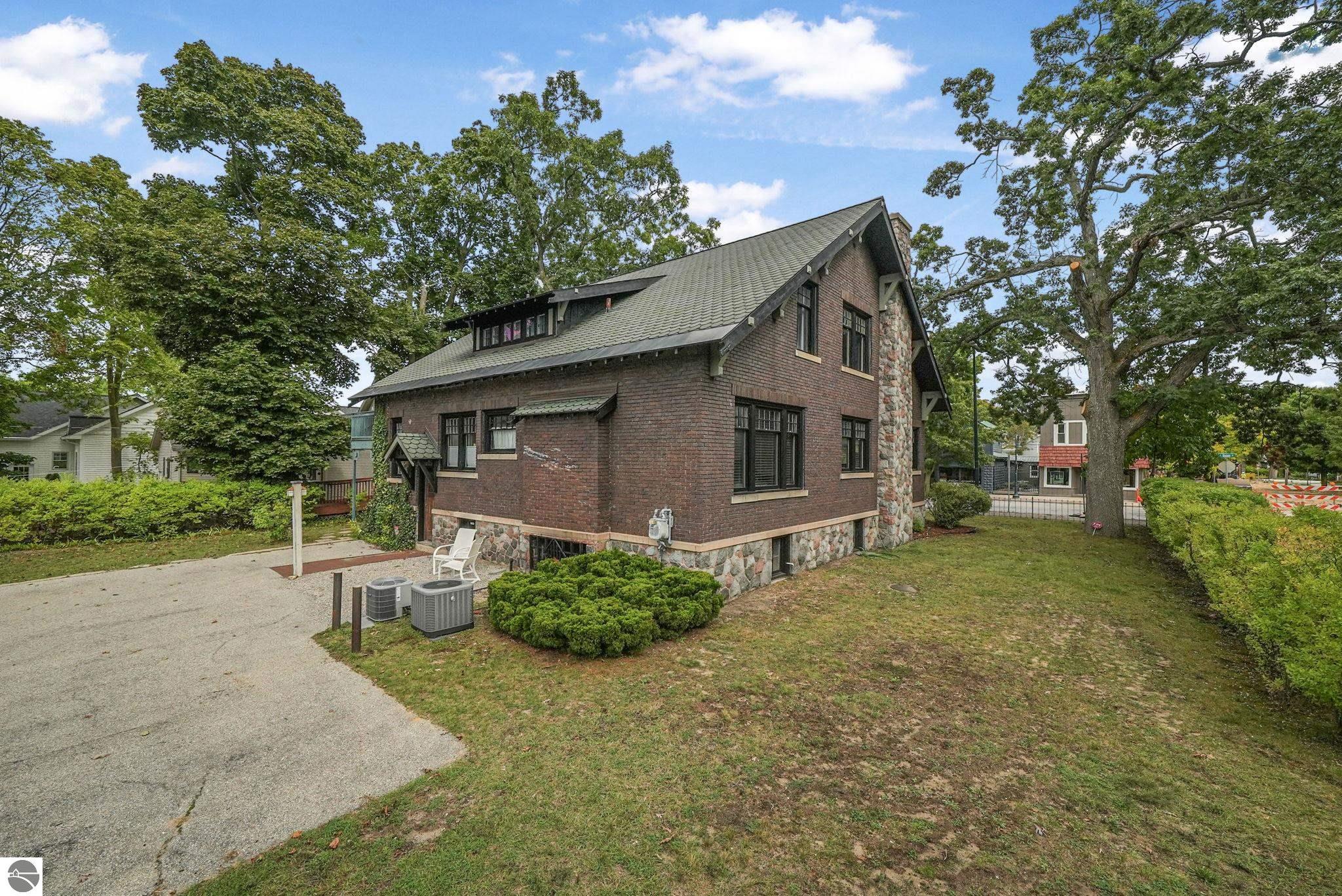 530 South Union Street