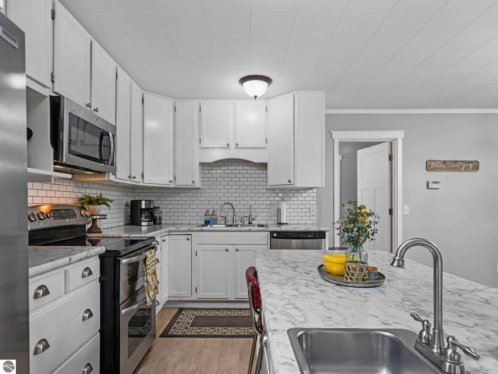 11216 Lake Shore Drive