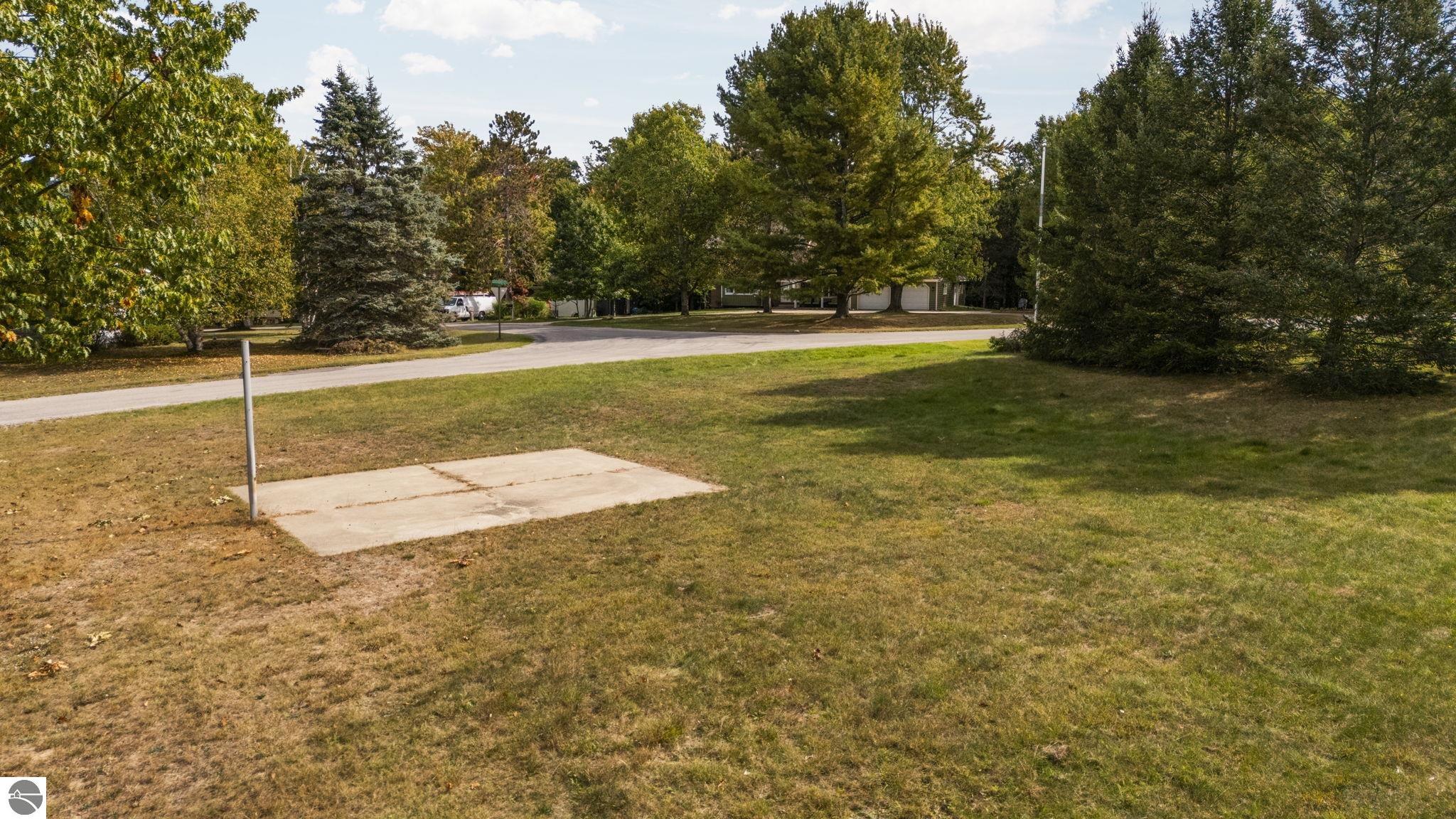 4731 Arthur Court