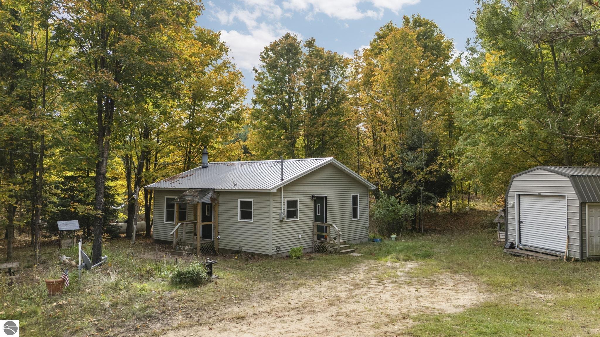 2190 34 Road