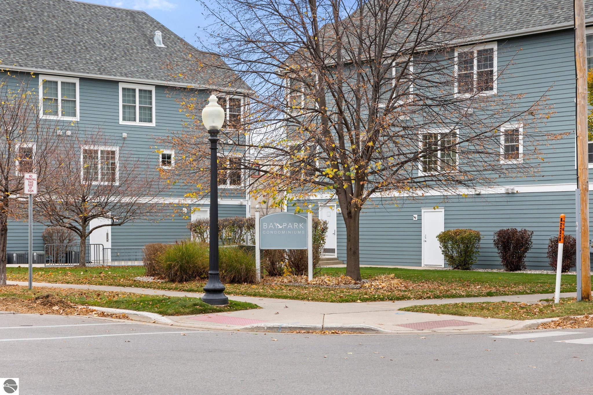 715 E State Street # 28