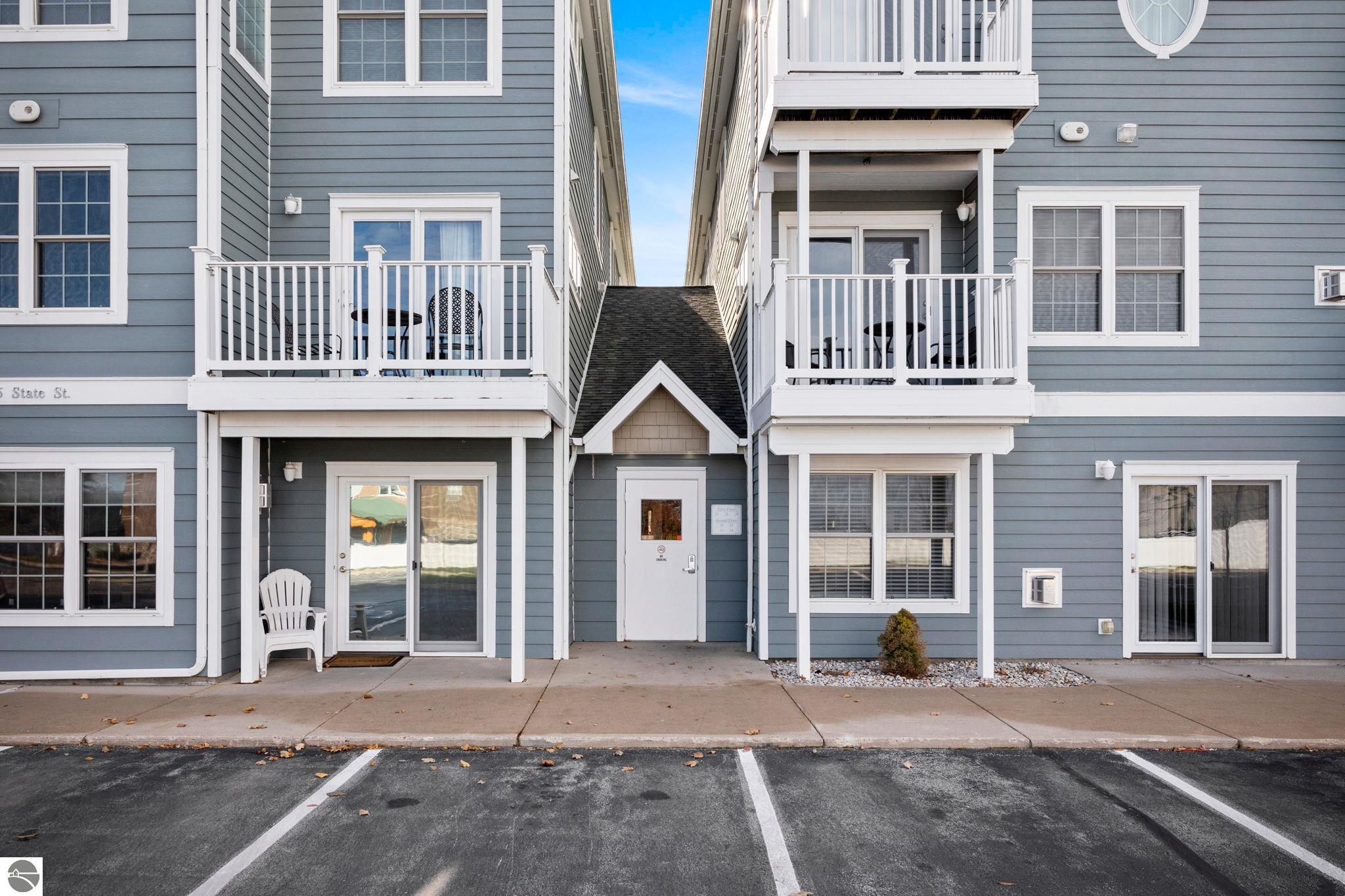 715 E State Street # 28