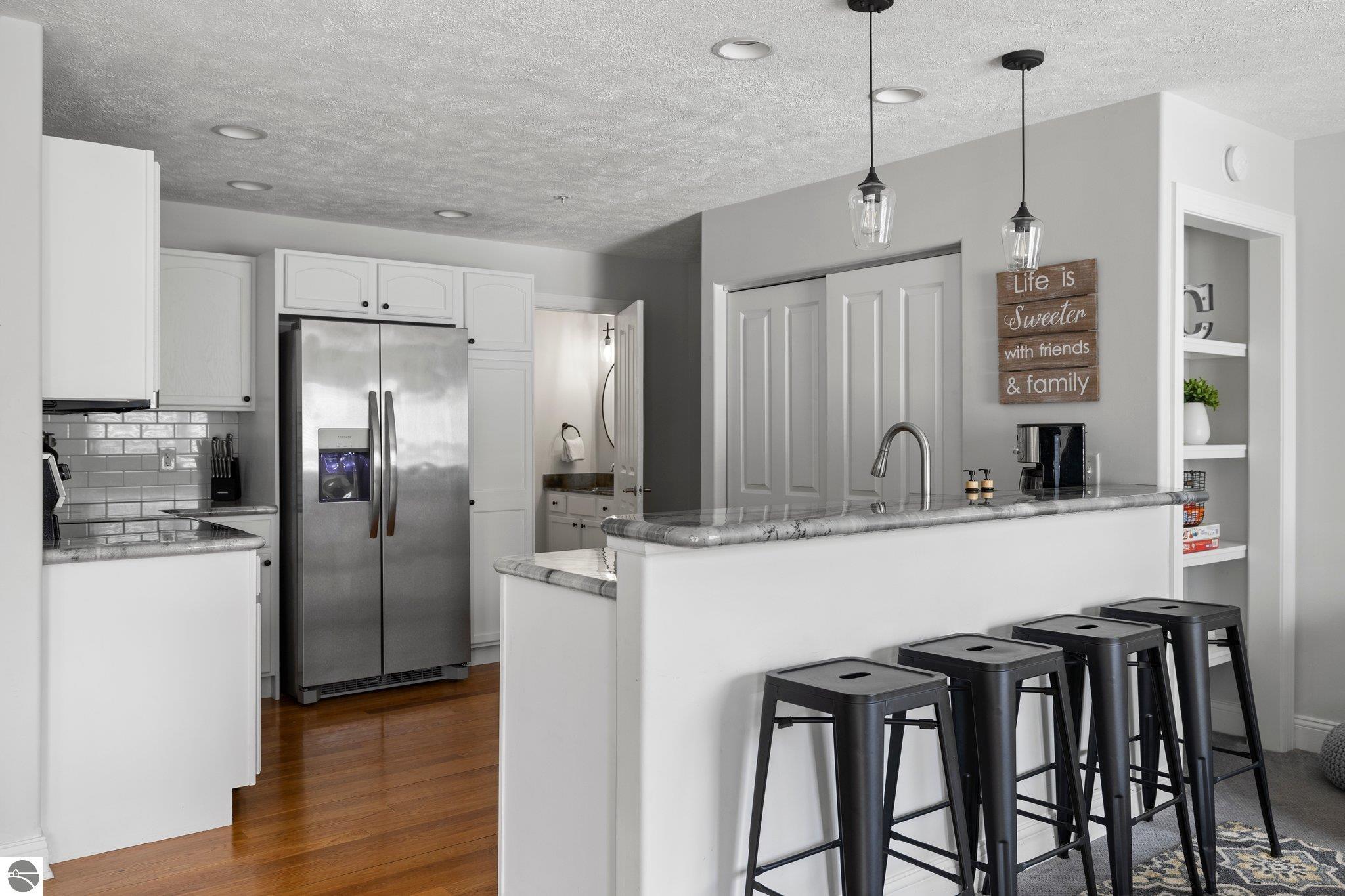 715 E State Street # 28