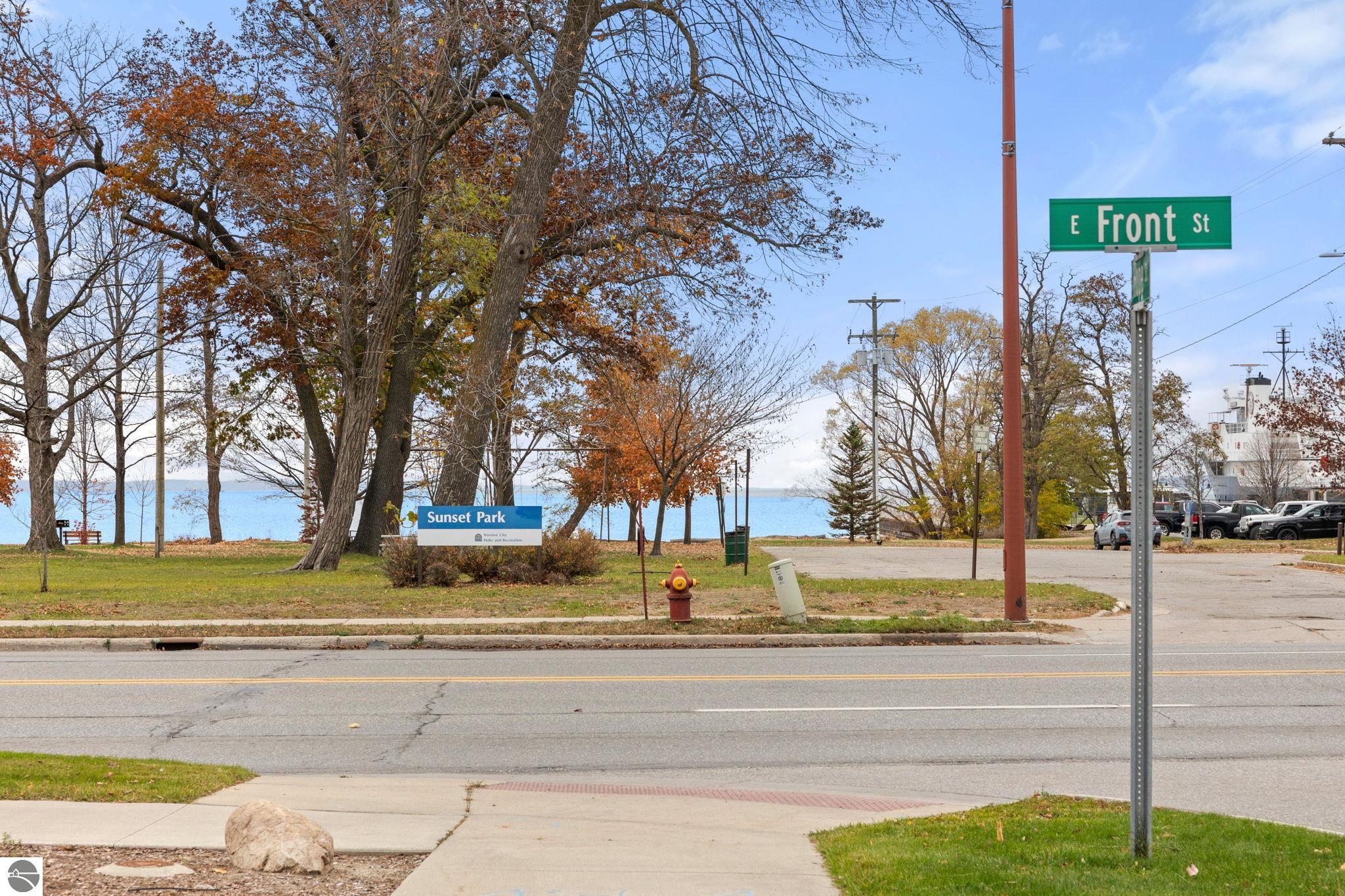 715 E State Street # 28