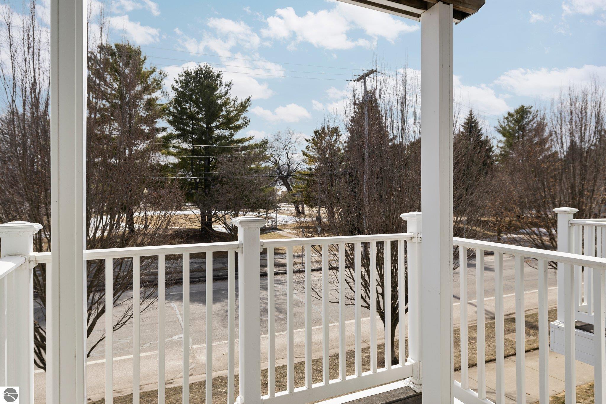 715 E State Street # 28