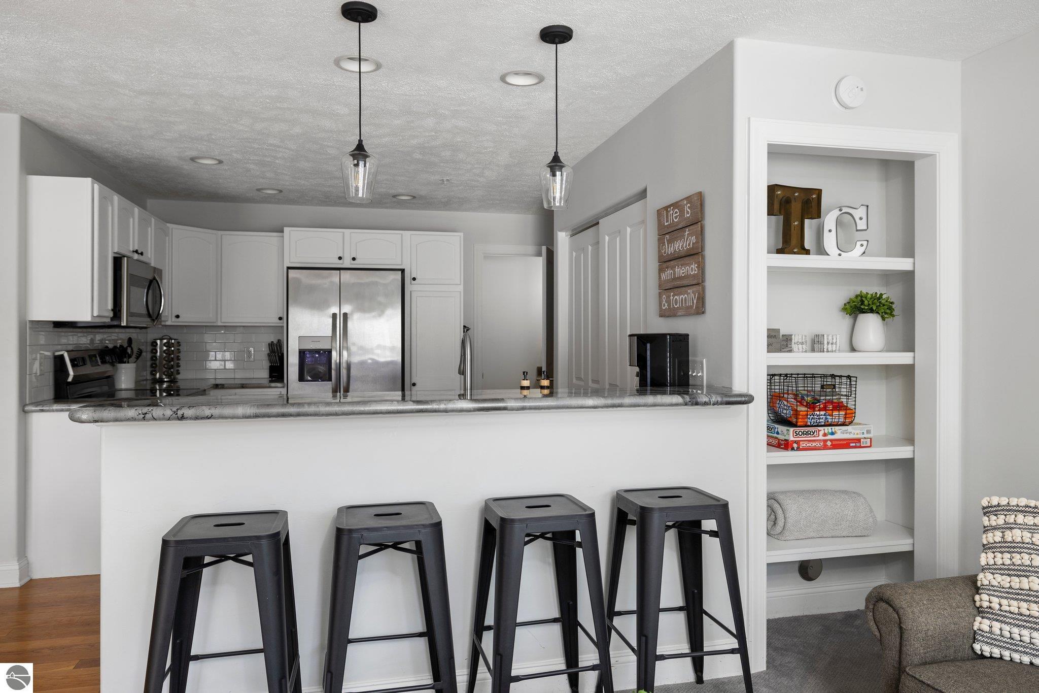 715 E State Street # 28