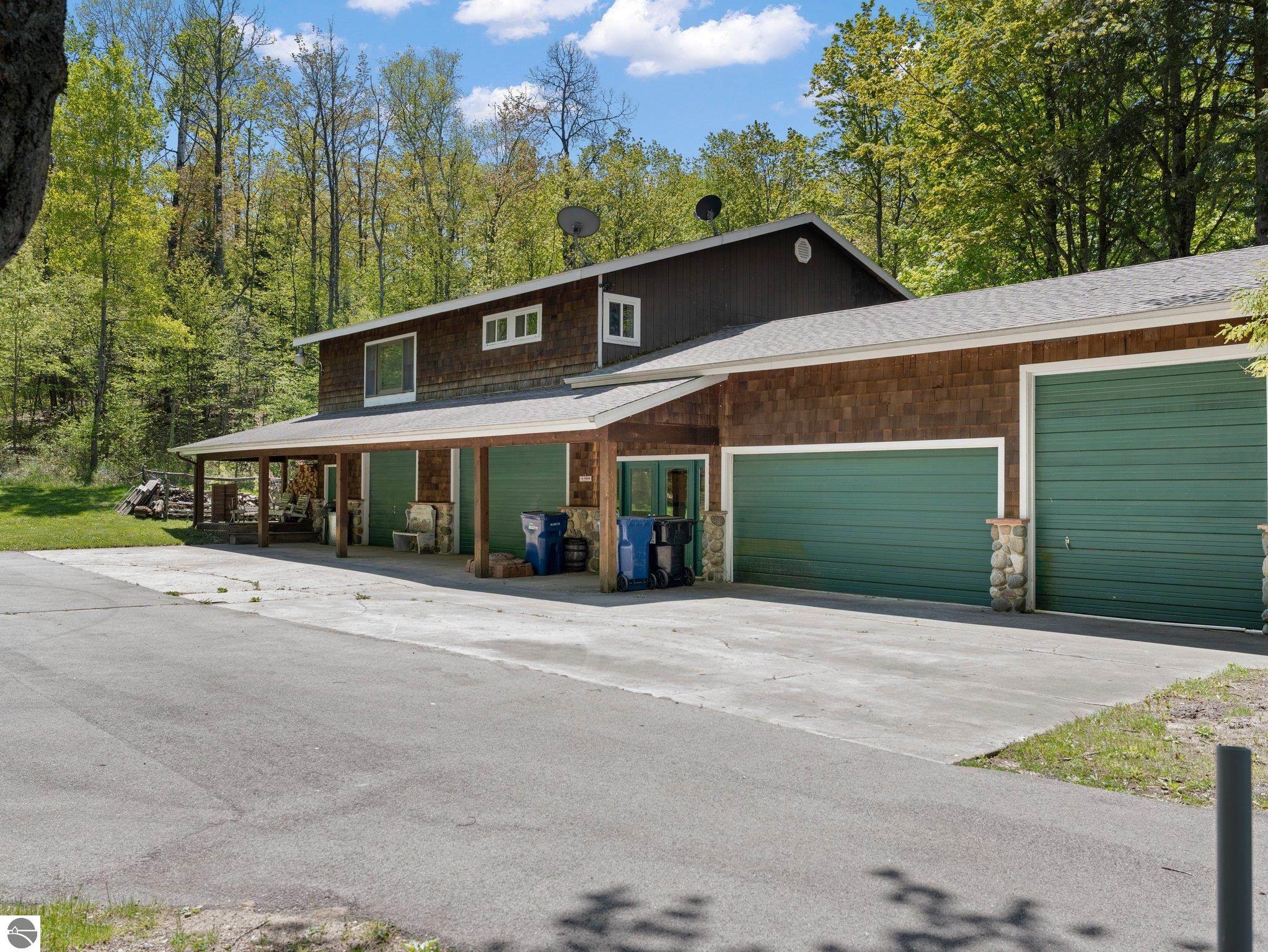 2899 River Bend Road