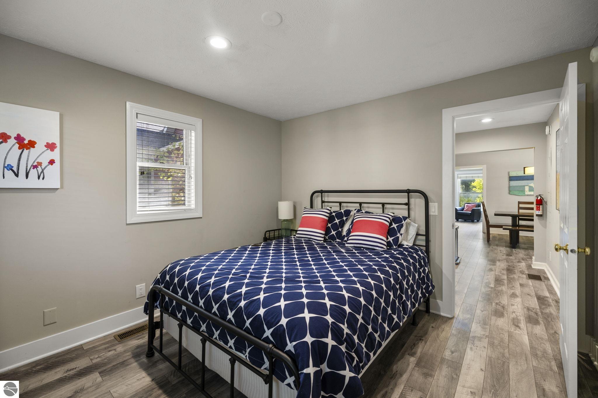 637,639,641 E Eighth Street, Traverse City